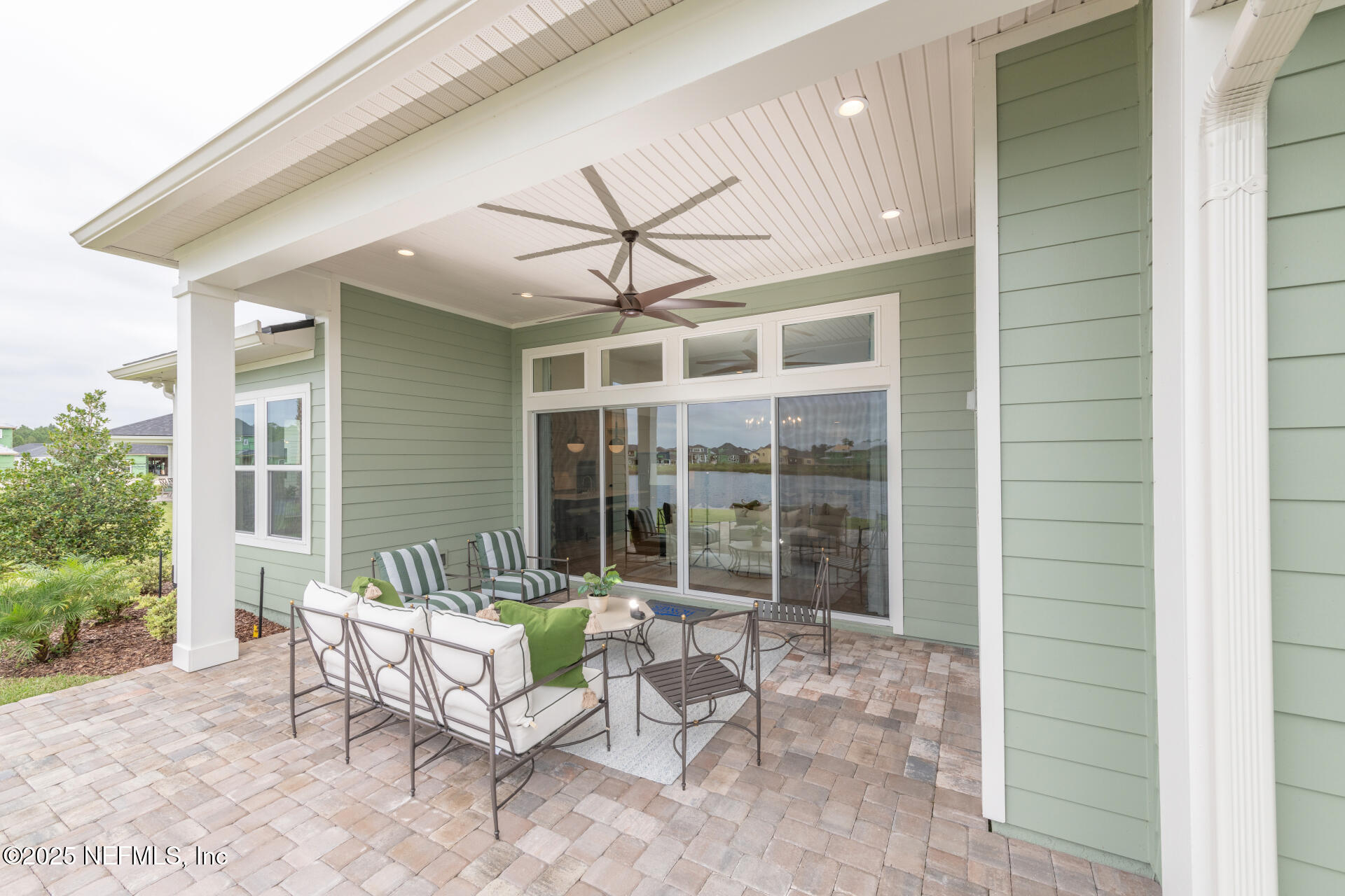 57 OAK HEIGHTS Court