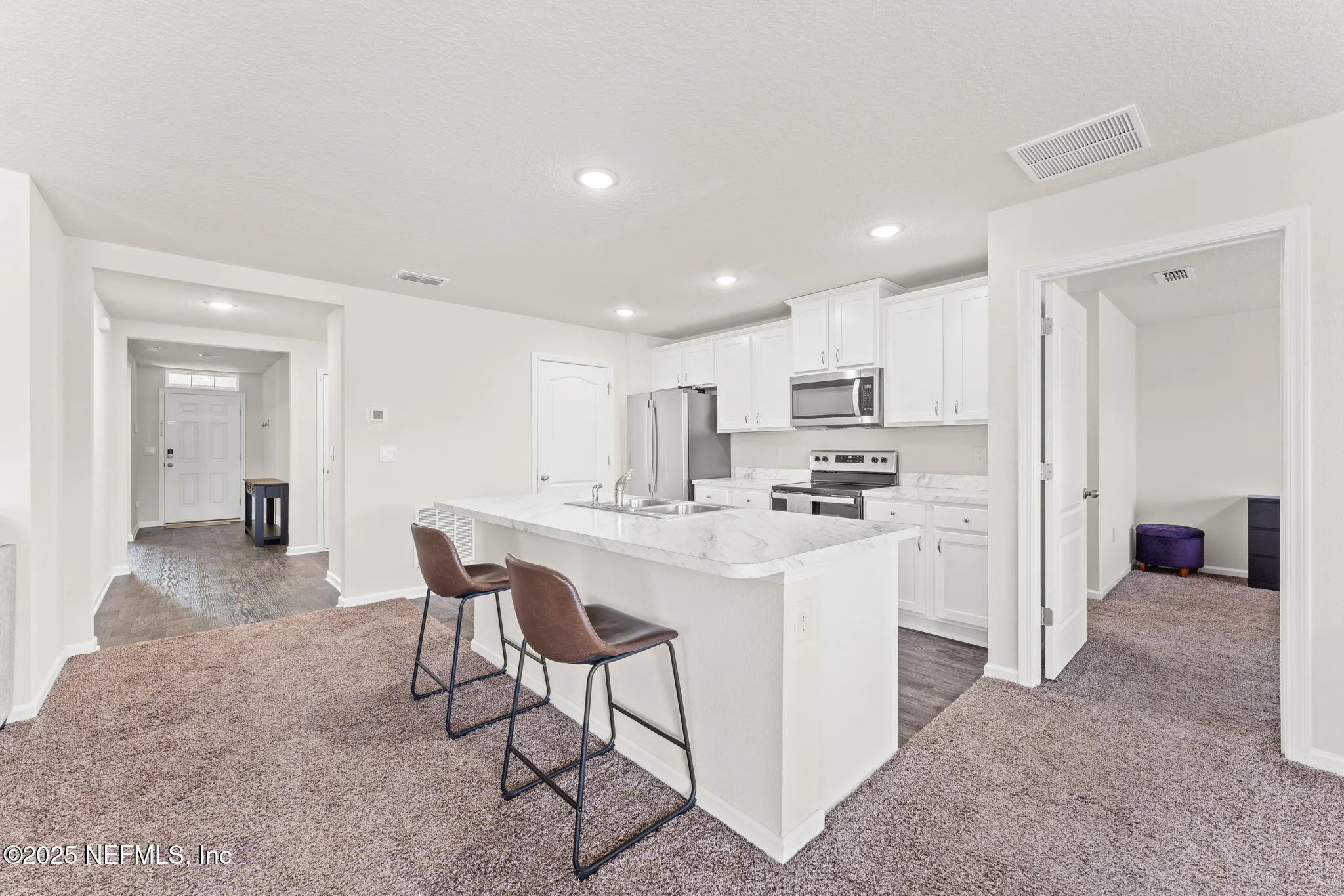 Green Cove Springs, Florida 32043, United States, 3 Bedrooms Bedrooms, ,2 BathroomsBathrooms,Residential,Pending,38923