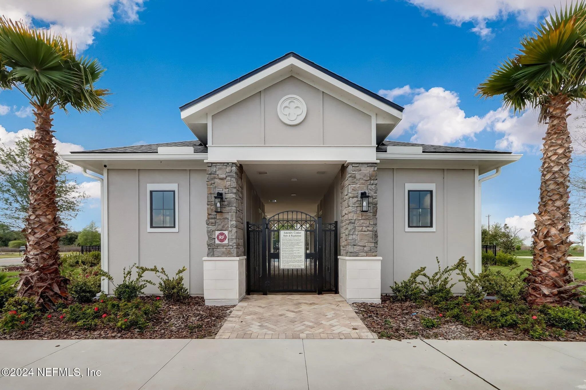 Green Cove Springs, Florida 32043, United States, 3 Bedrooms Bedrooms, ,2 BathroomsBathrooms,Residential,Pending,38923