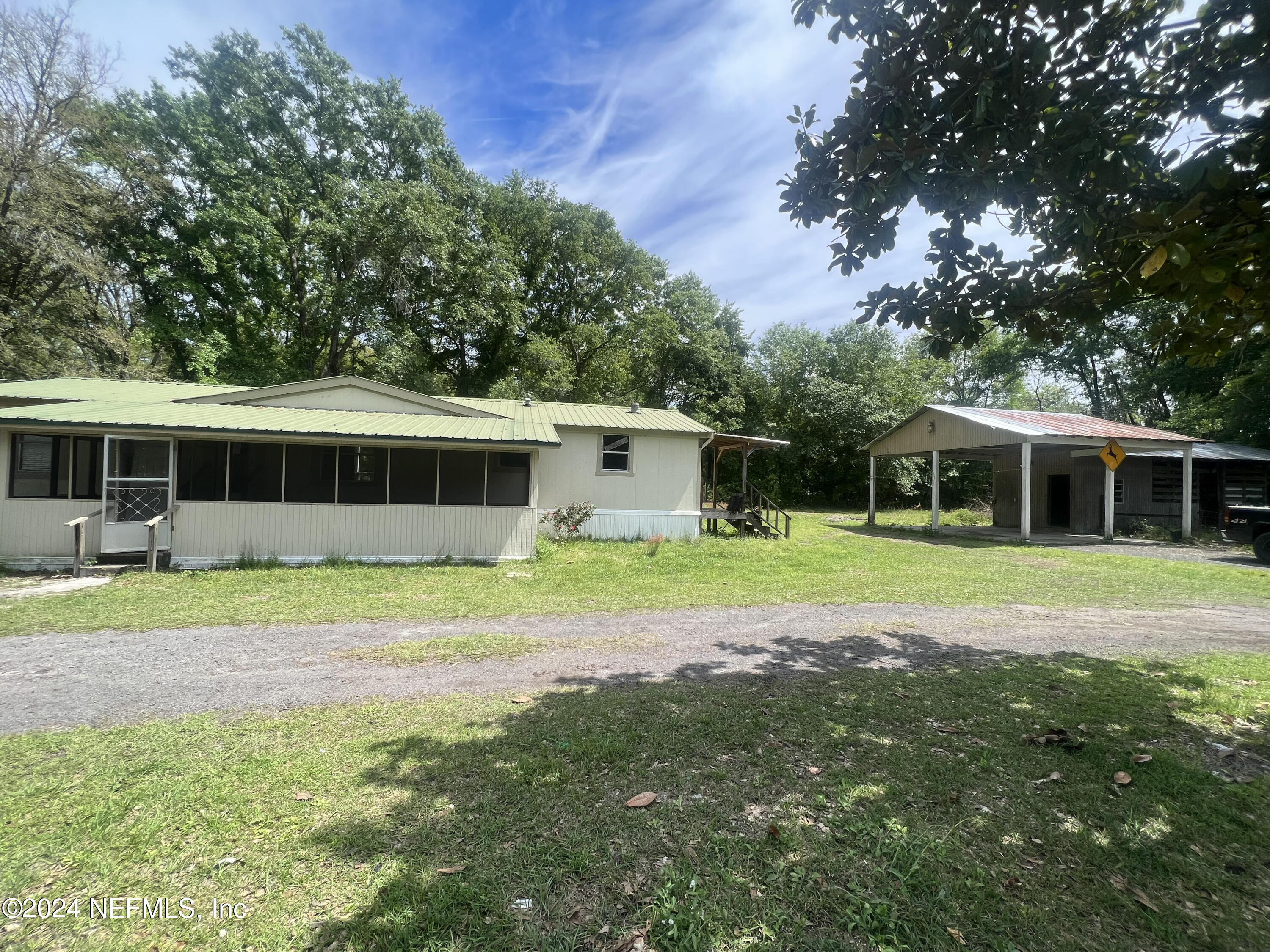 Glen St. Mary, FL home for sale located at 18649 County Road 127, Glen St. Mary, FL 32040