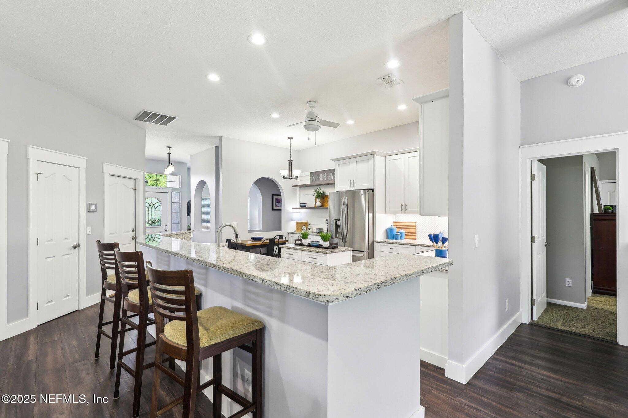 1708 BRIDLED TERN Court