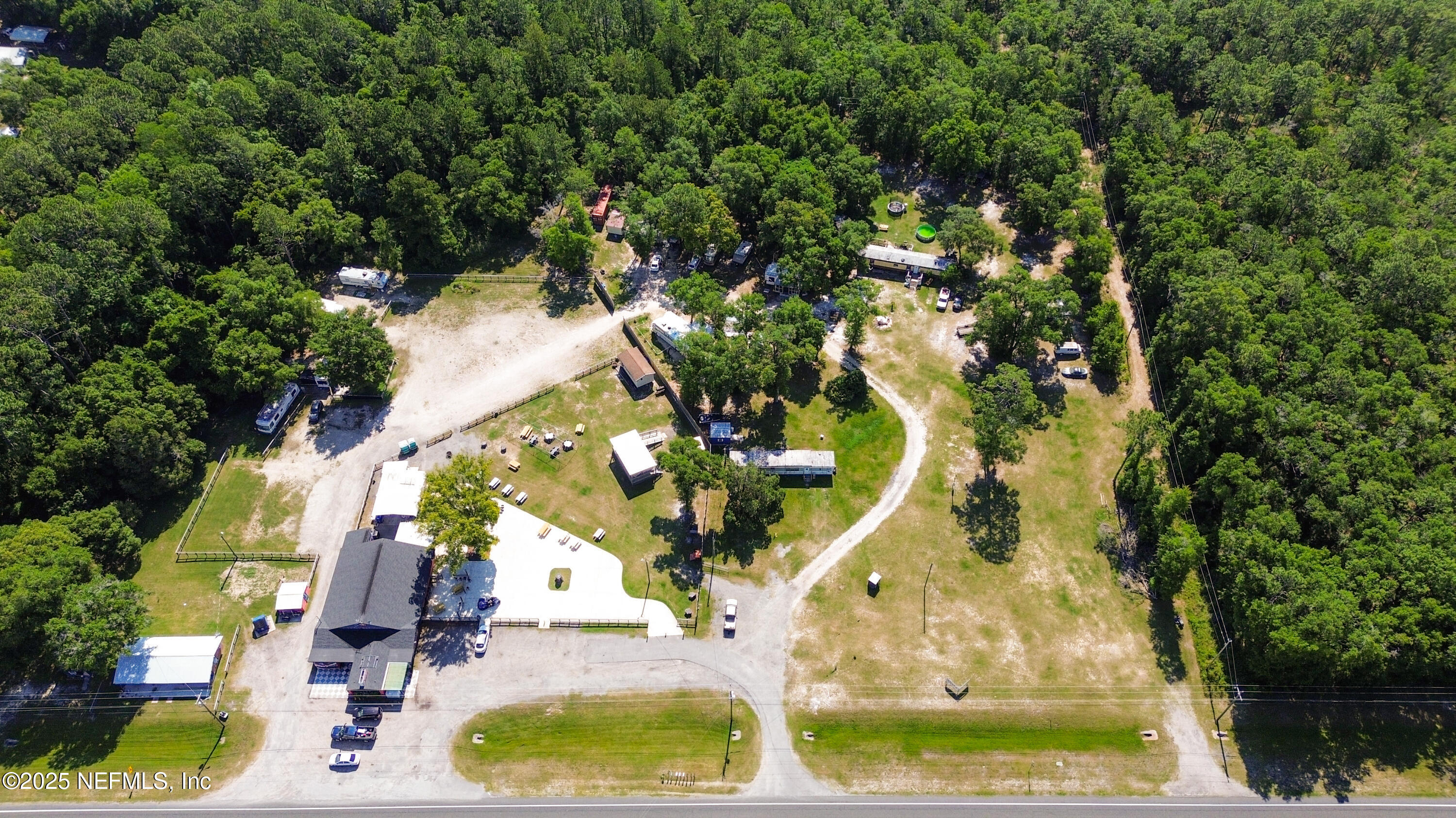 6043 US HIGHWAY 17