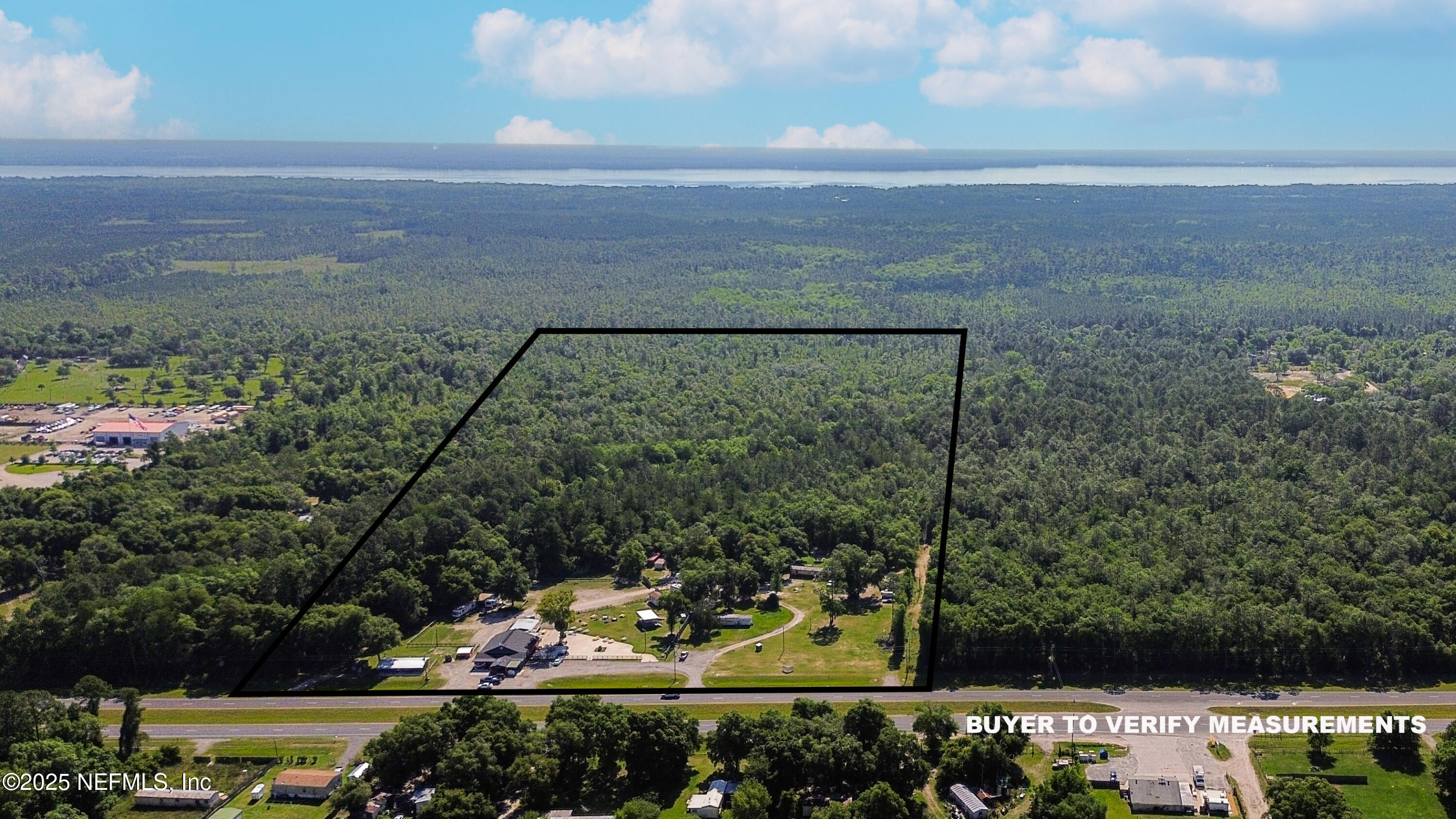 6043 US HIGHWAY 17
