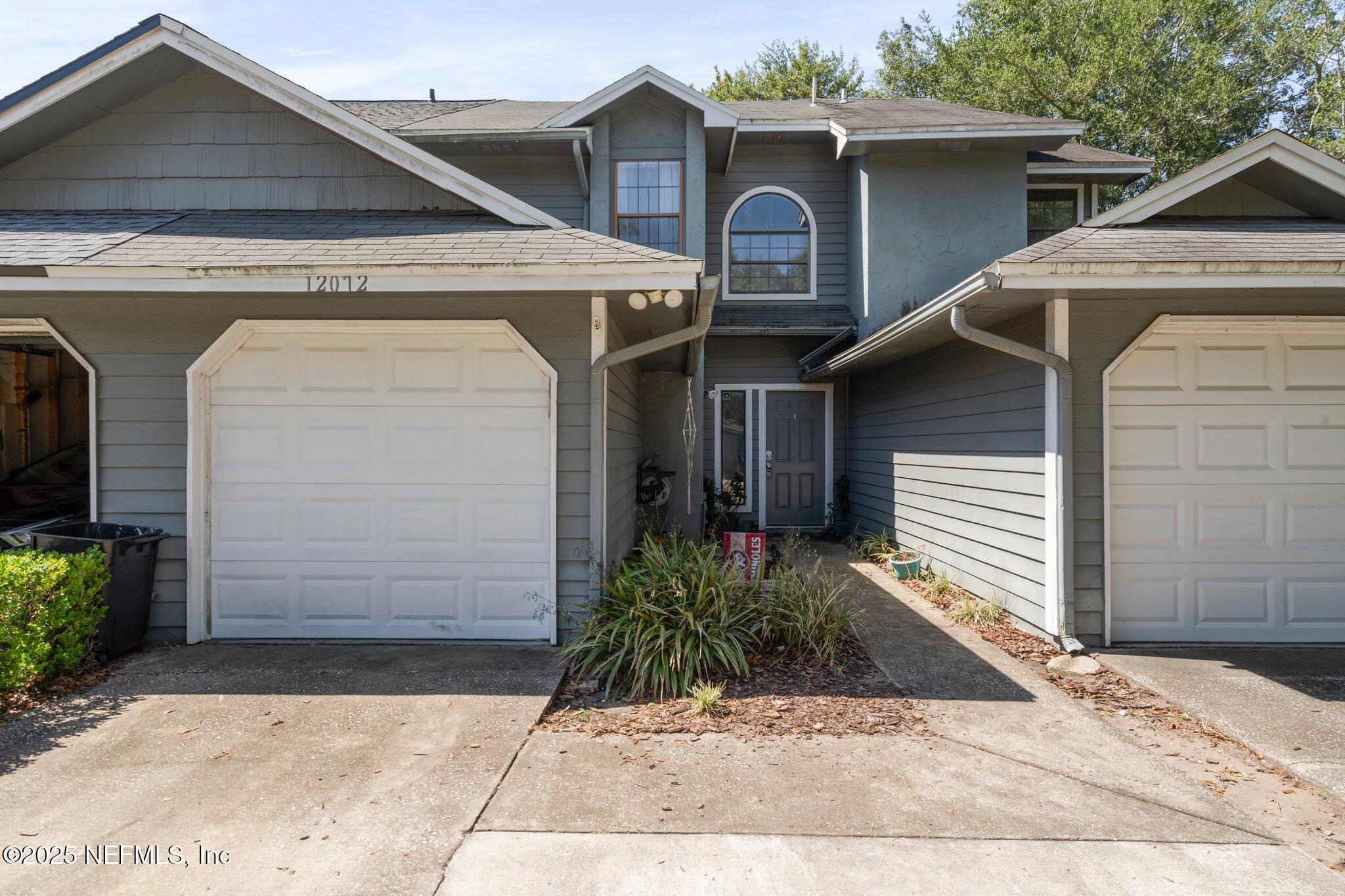 12072 CANDLEWYCK Lane