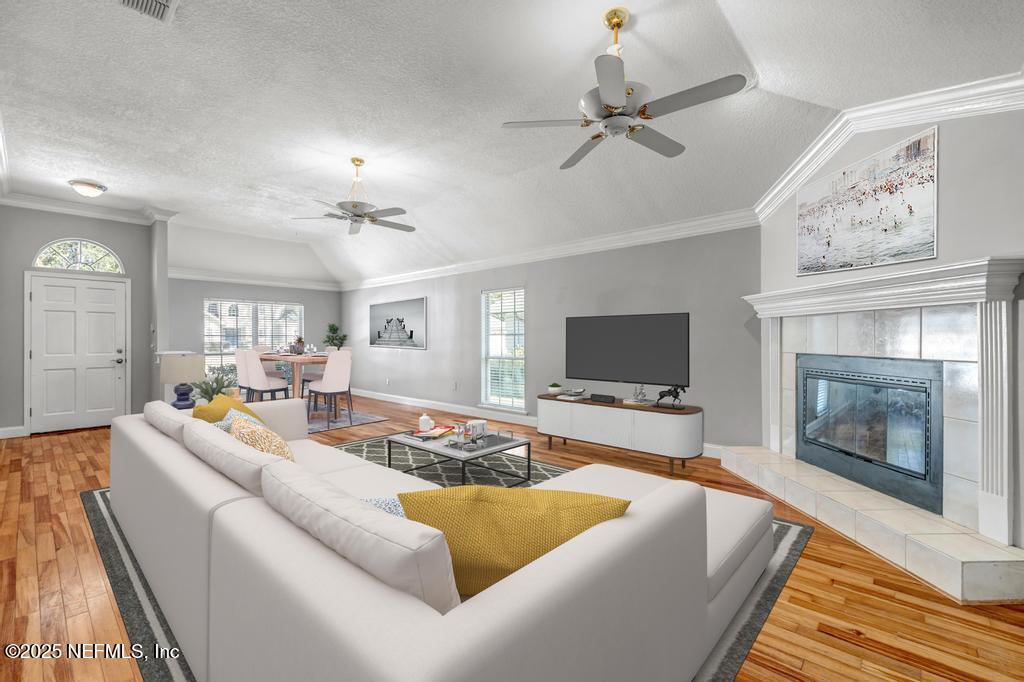 10338 HEATHER GLEN Drive N