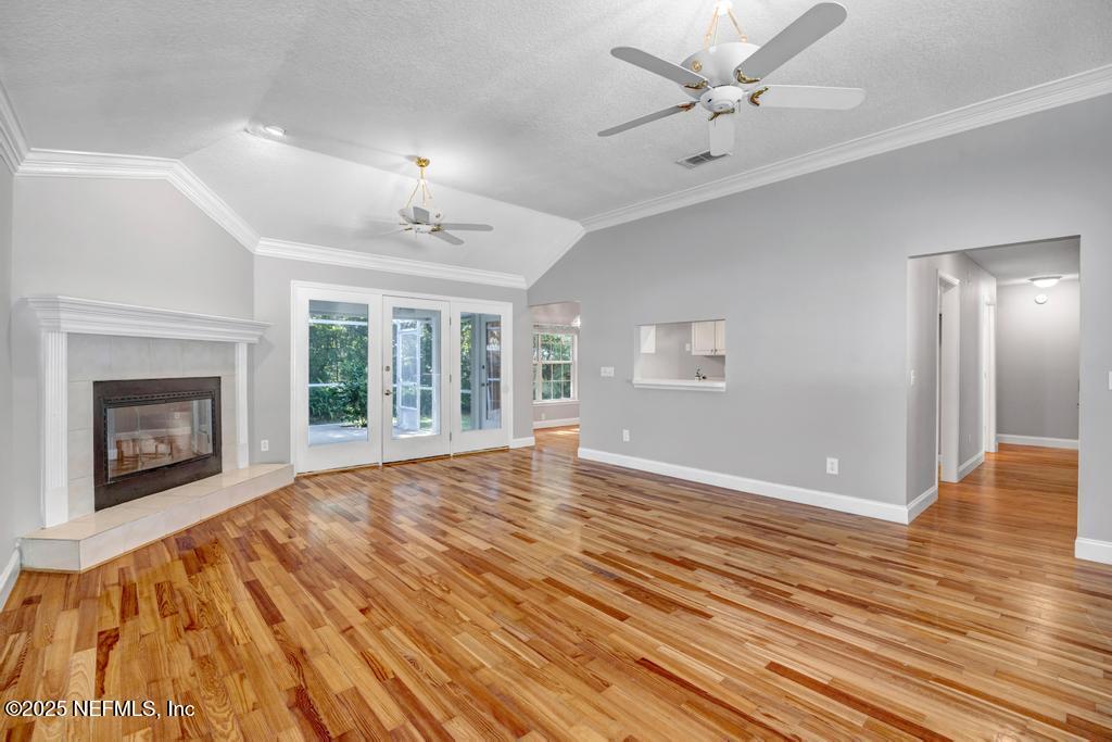 10338 HEATHER GLEN Drive N