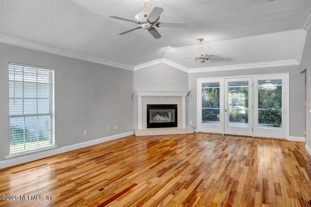 10338 HEATHER GLEN Drive N