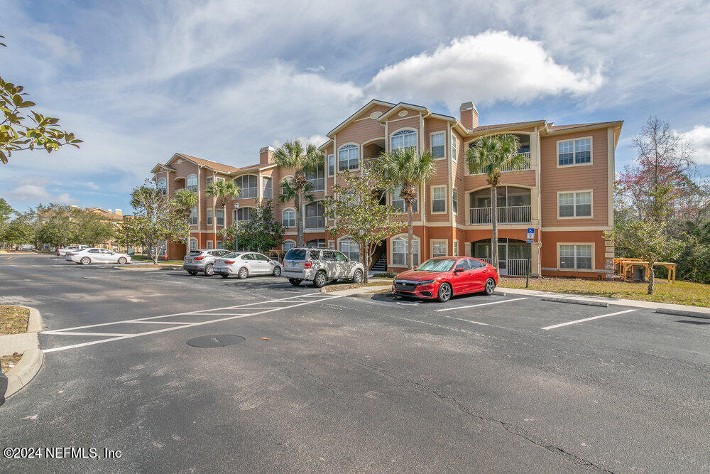 St Augustine, FL home for sale located at 140 Old Town Parkway Unit 3205, St Augustine, FL 32084