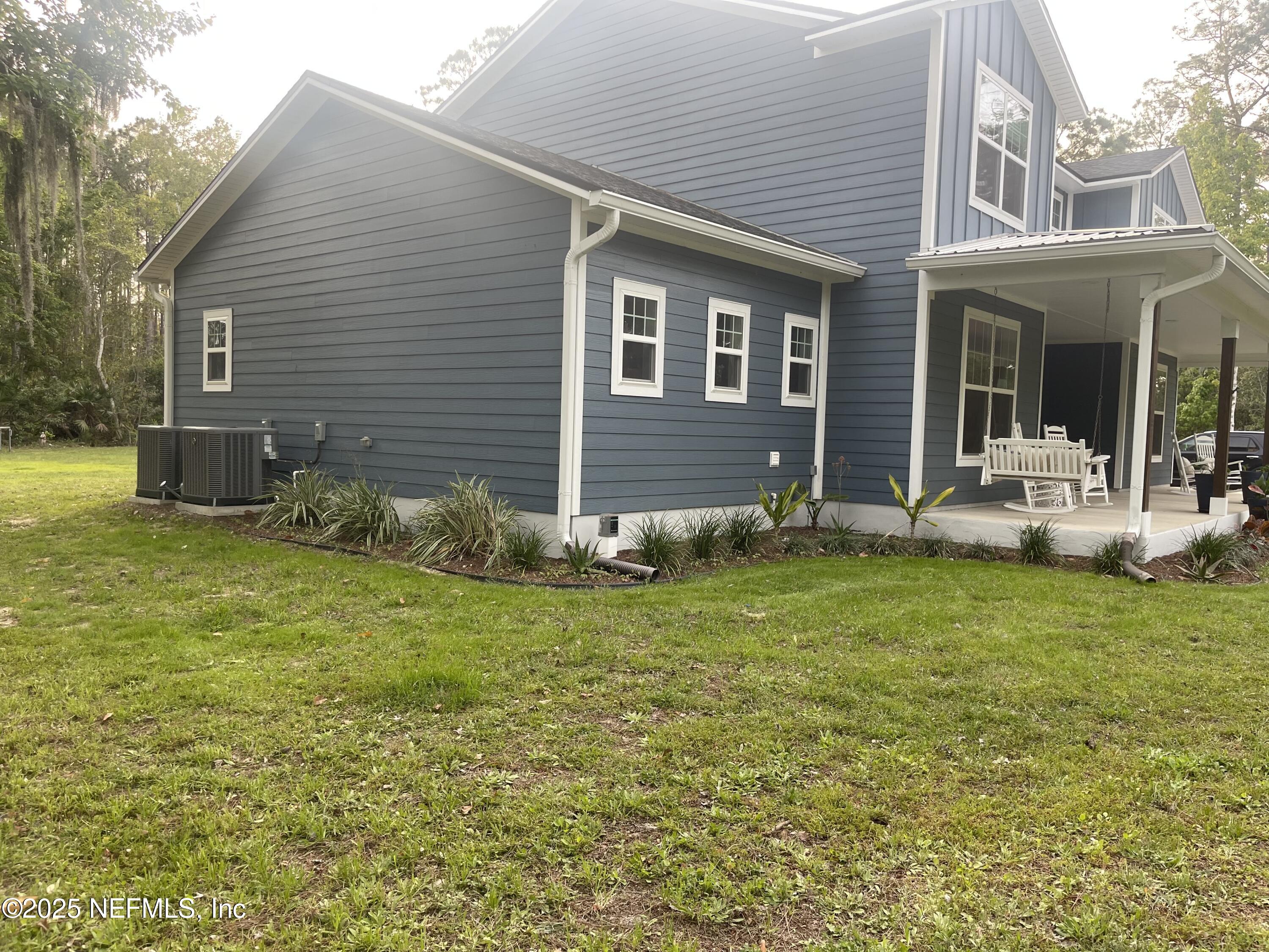 104 W GRANDVIEW Drive