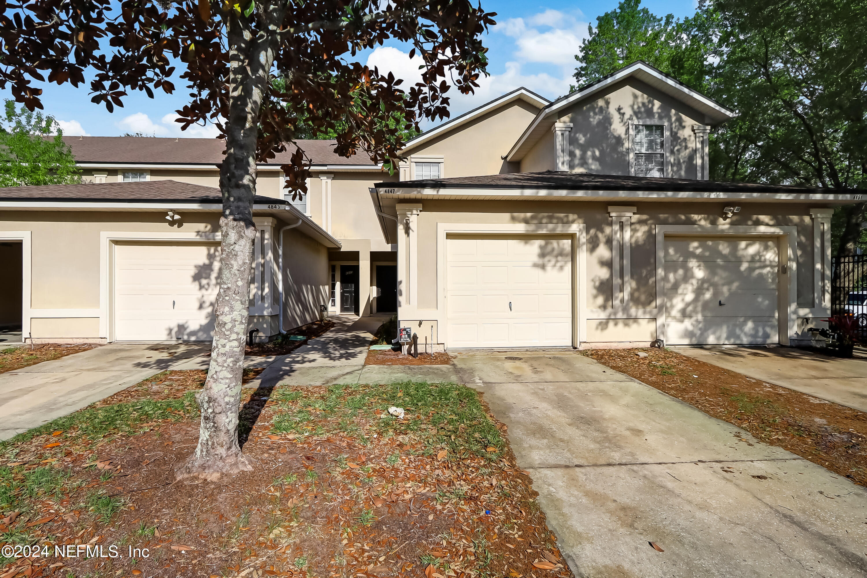 View Jacksonville, FL 32210 townhome