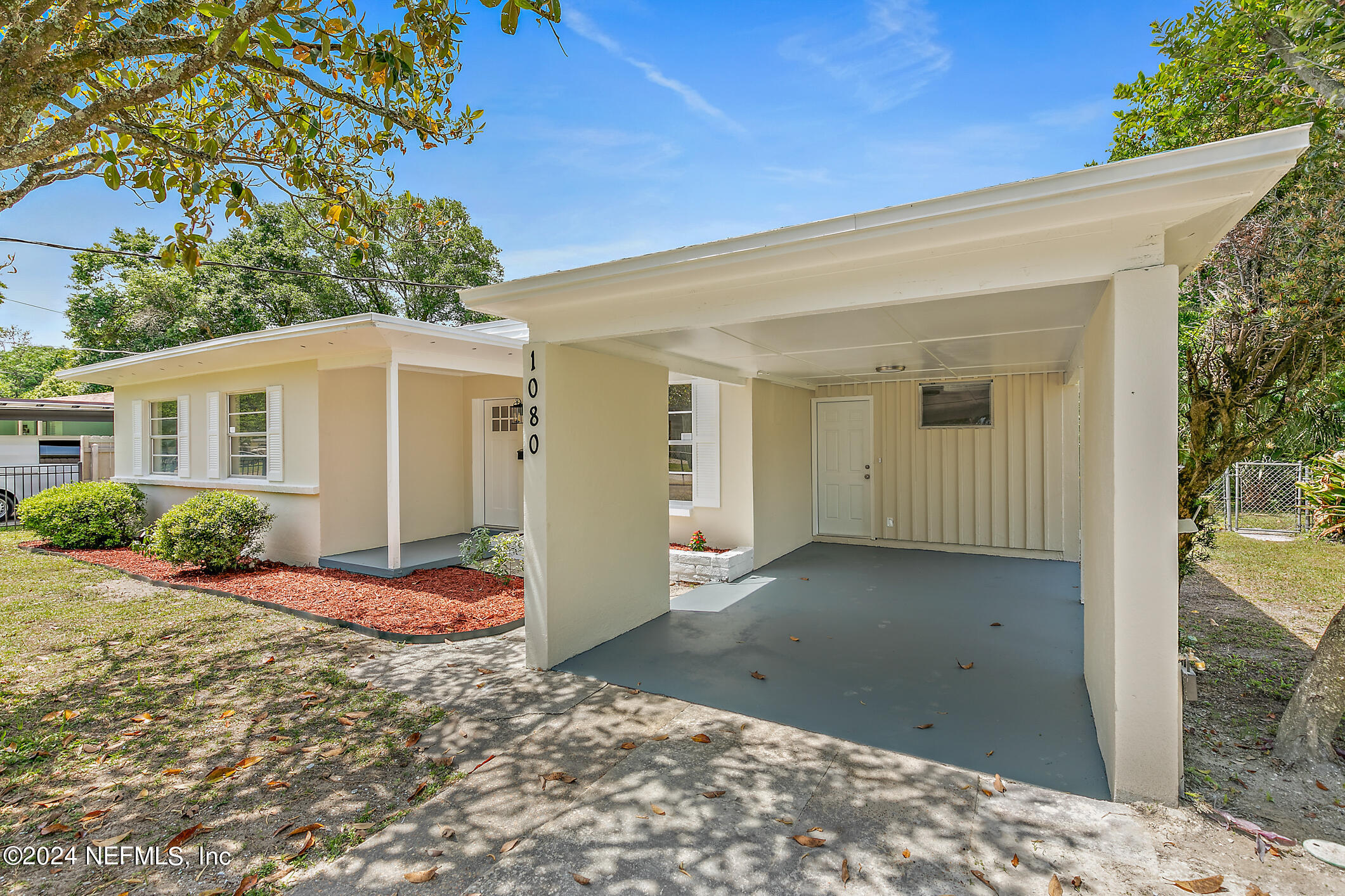 Jacksonville, FL home for sale located at 1080 Crestdale Street, Jacksonville, FL 32211