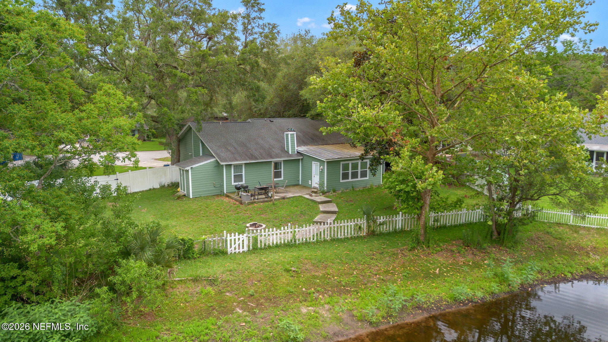 1712 BRISTLECONE PINE Place