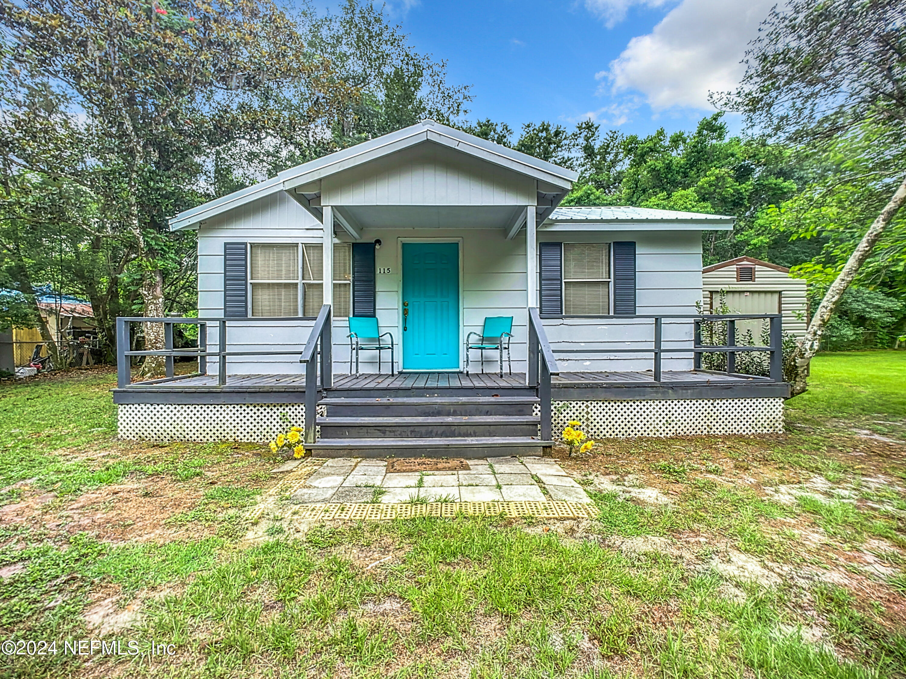 Crescent City, FL home for sale located at 113 Char Lane, Crescent City, FL 32112