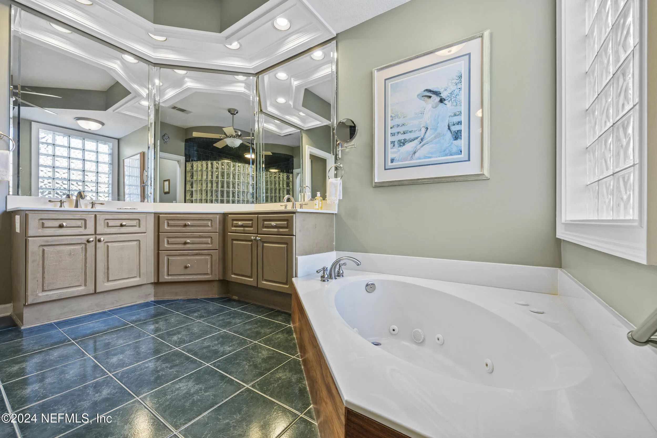 Jacksonville, Florida 32217, United States, 4 Bedrooms Bedrooms, ,3 BathroomsBathrooms,Residential,Active,32561