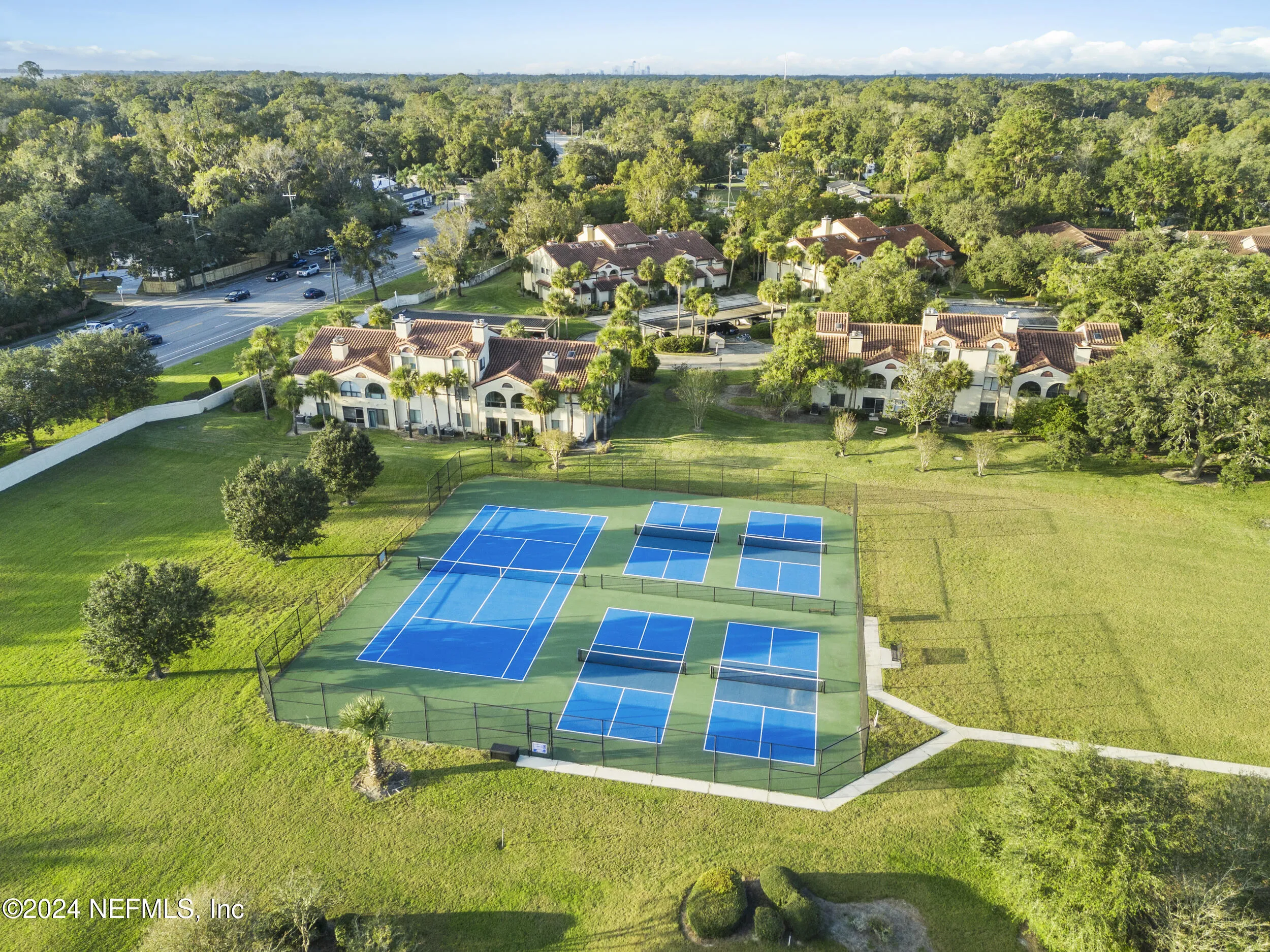 Jacksonville, Florida 32217, United States, 4 Bedrooms Bedrooms, ,3 BathroomsBathrooms,Residential,Active,32561