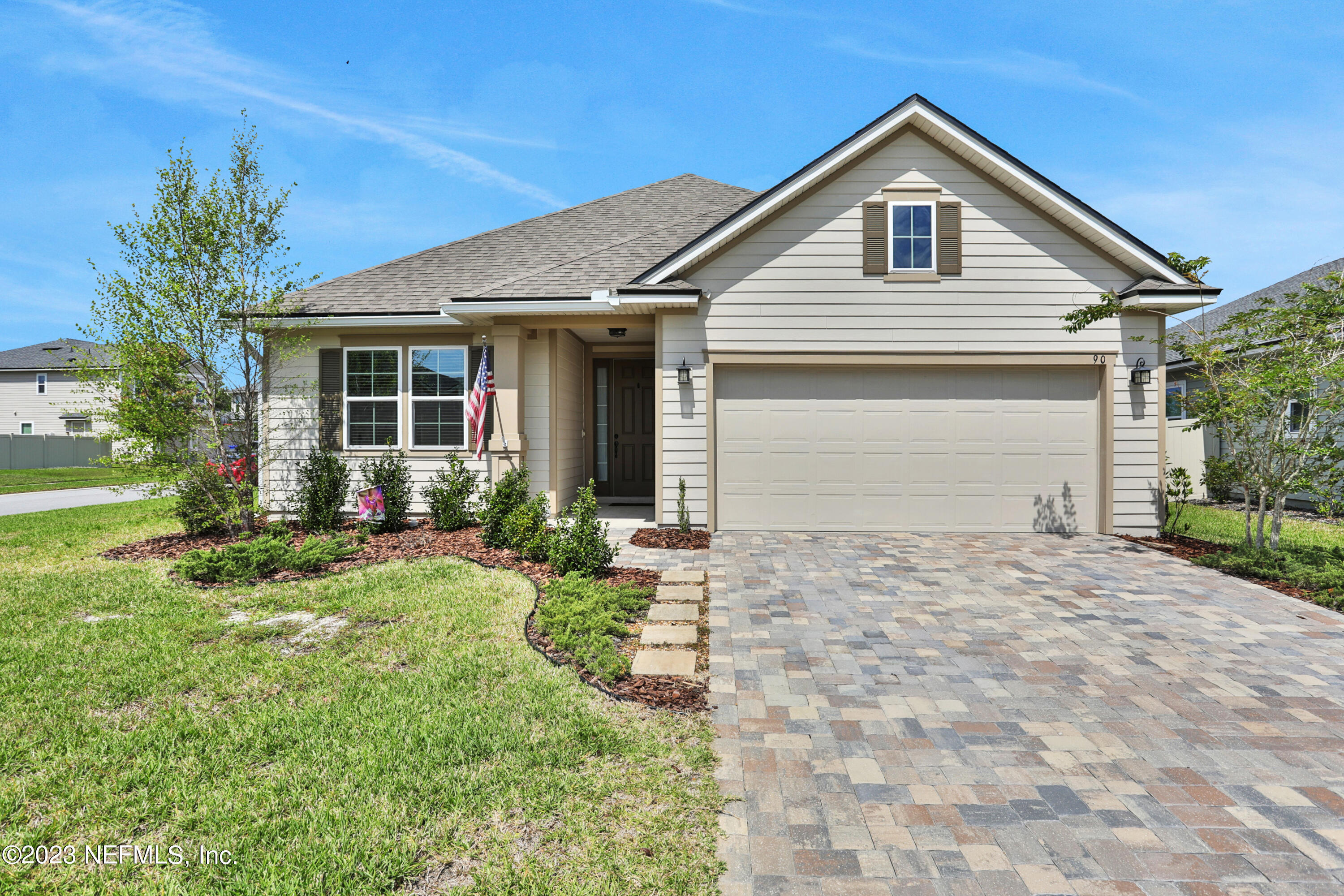 St Augustine, FL home for sale located at 90 Willow Lake Drive, St Augustine, FL 32092