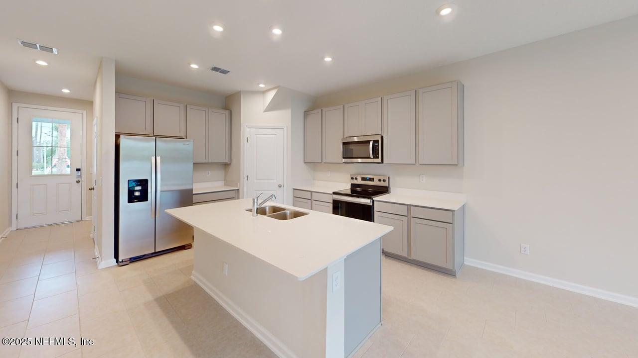 1041 EGRET BRANCH Way