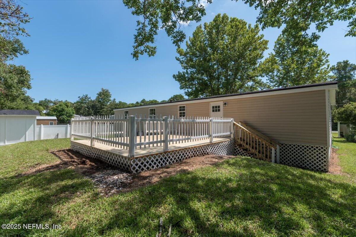 464 VENETIAN Boulevard