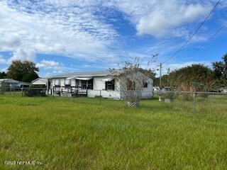 Satsuma, FL home for sale located at 105 MOHAWK Street, Satsuma, FL 32189