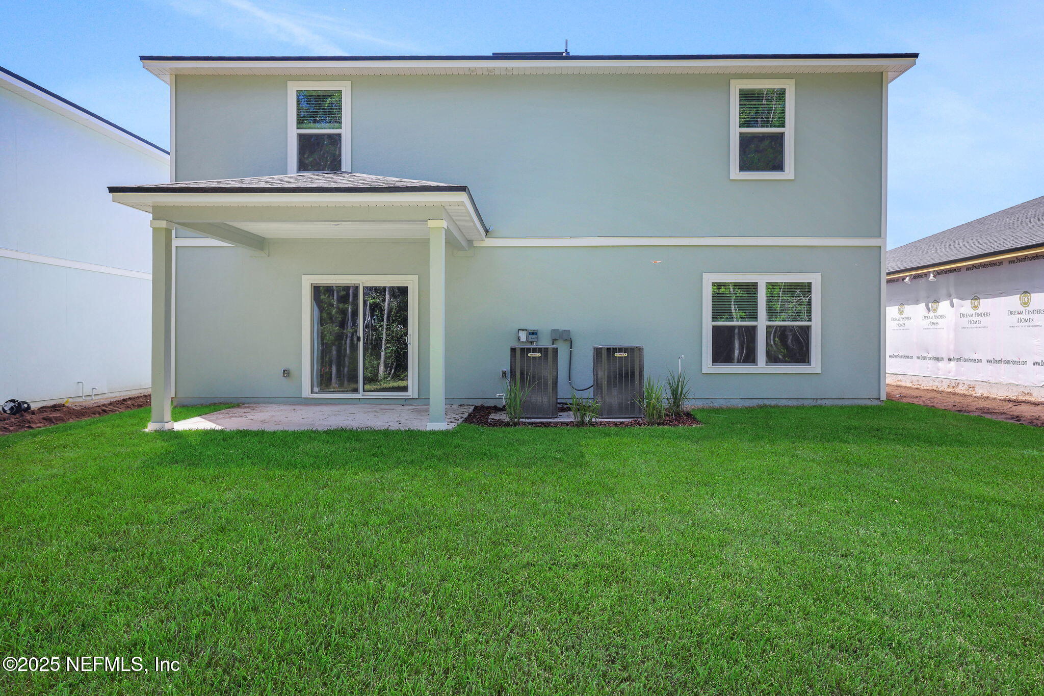 14370 CREEKBLUFF Way
