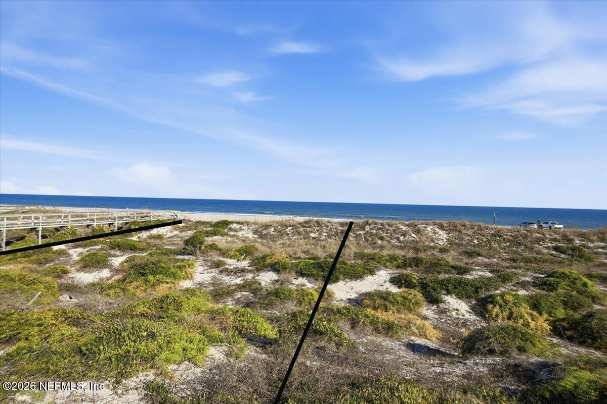 1962 S FLETCHER Avenue