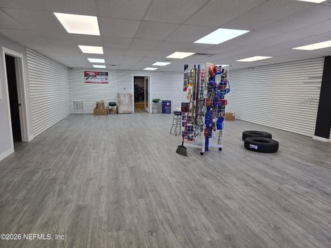 Photo of 5352 HWY Avenue, Jacksonville, FL 32254 (MLS # 2143748)