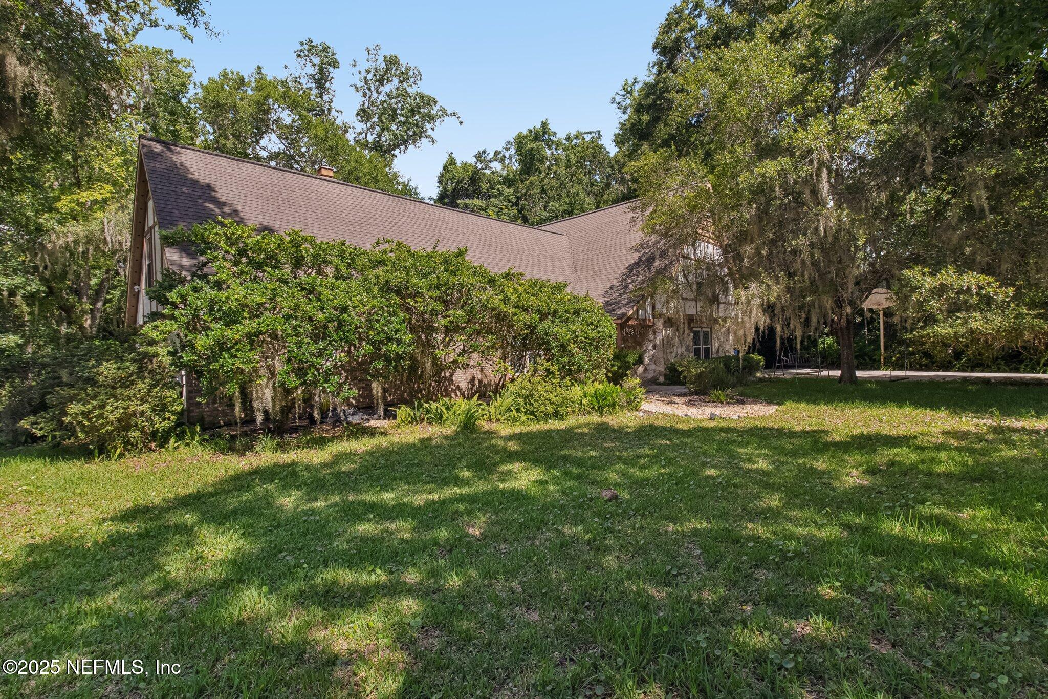 5210 RIVER PARK VILLAS Drive