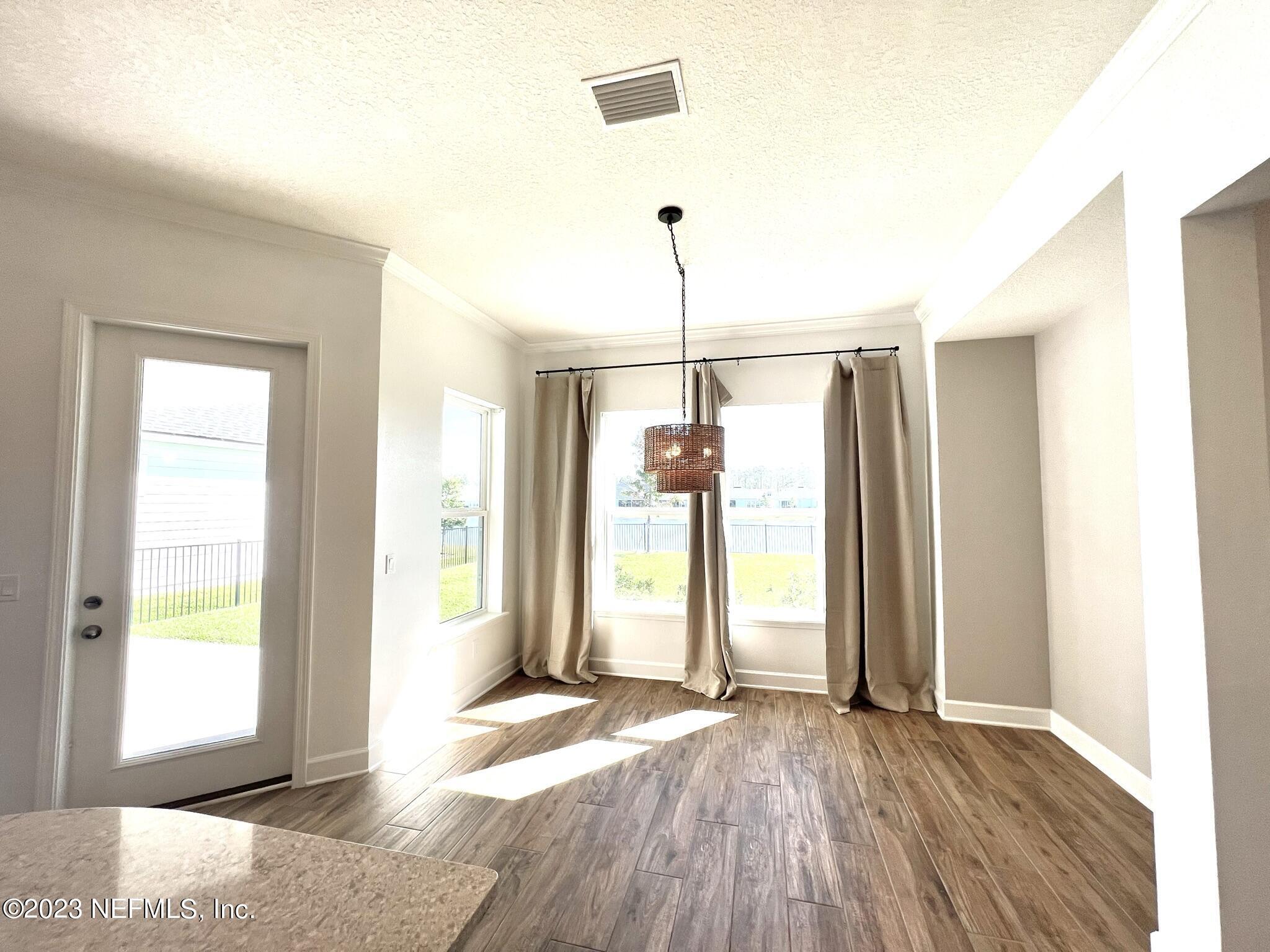 Ponte Vedra, Florida 32081, United States, 5 Bedrooms Bedrooms, ,3 BathroomsBathrooms,Residential,Active,64427