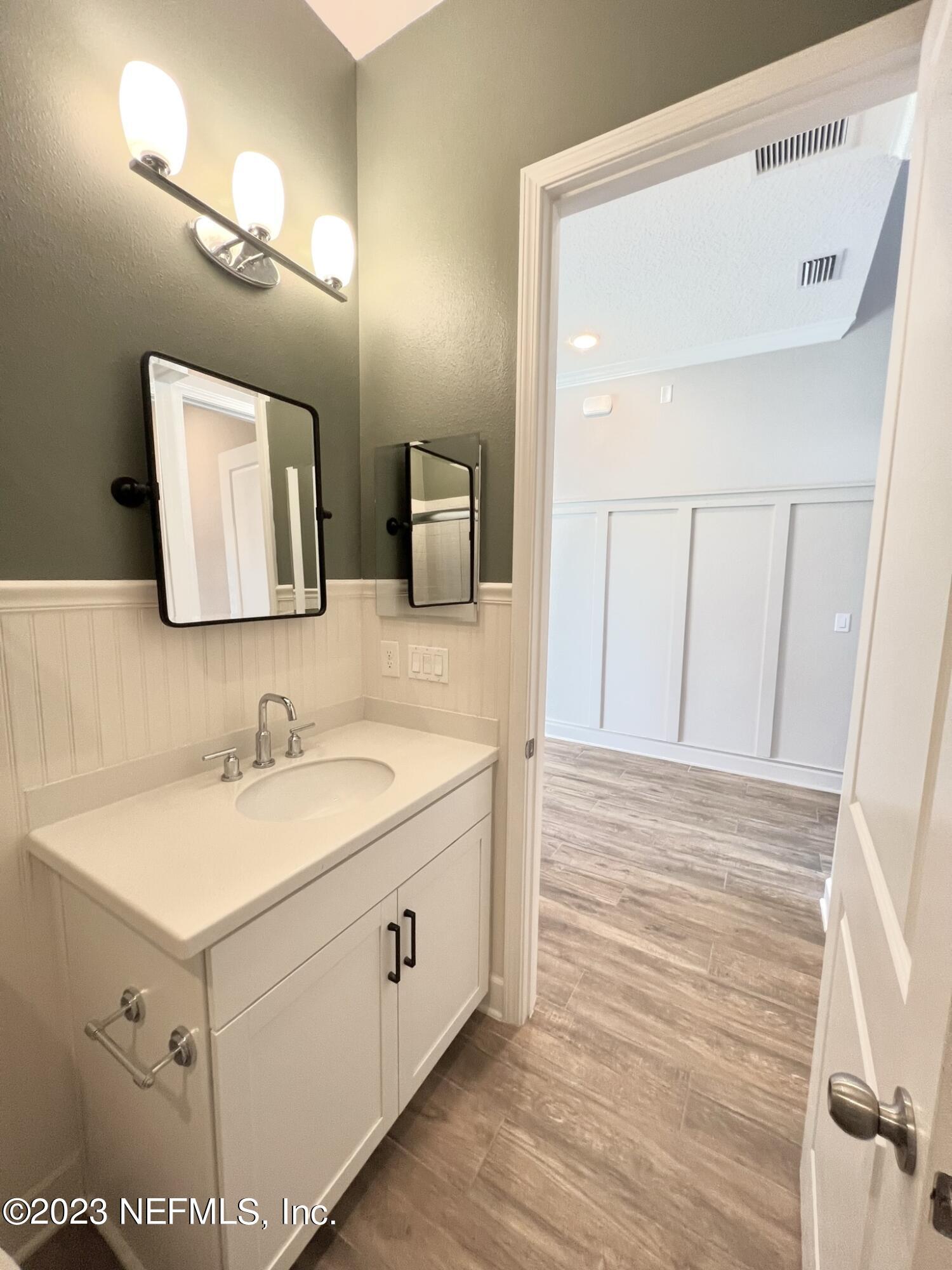 Ponte Vedra, Florida 32081, United States, 5 Bedrooms Bedrooms, ,3 BathroomsBathrooms,Residential,Active,64427