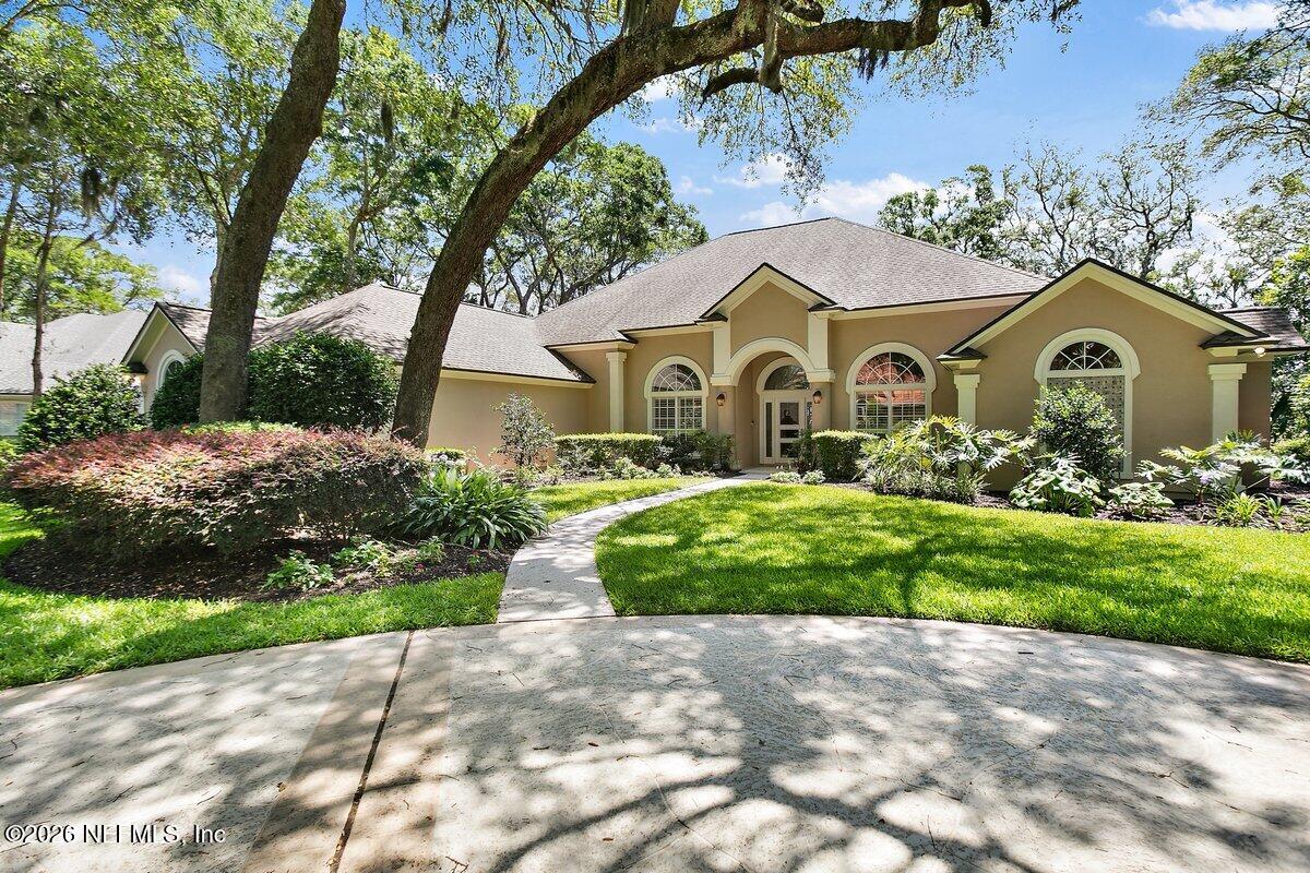 953 SHIPWATCH Drive E