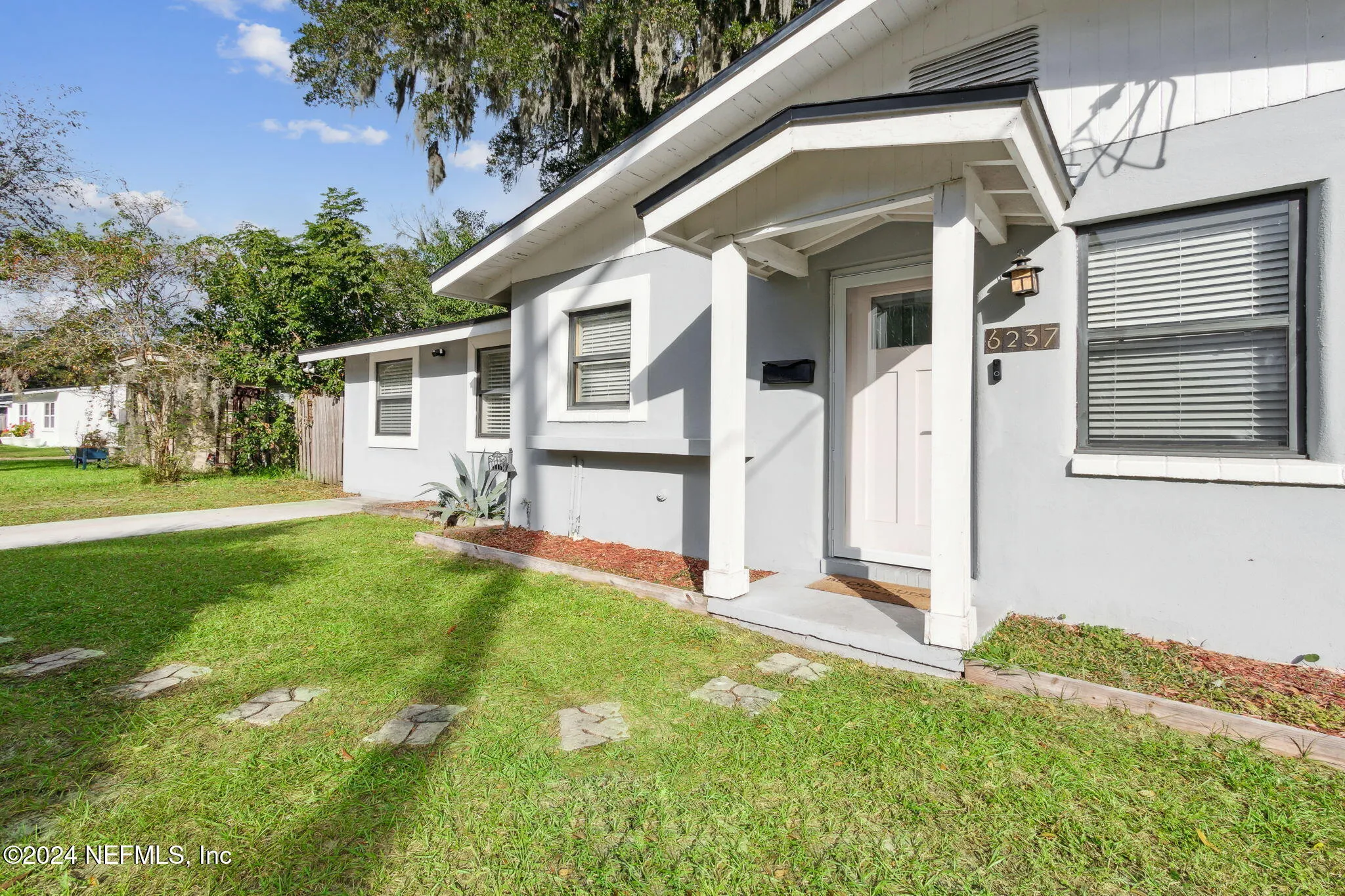 Jacksonville, Florida 32217, United States, 3 Bedrooms Bedrooms, ,2 BathroomsBathrooms,Residential,Active,34446