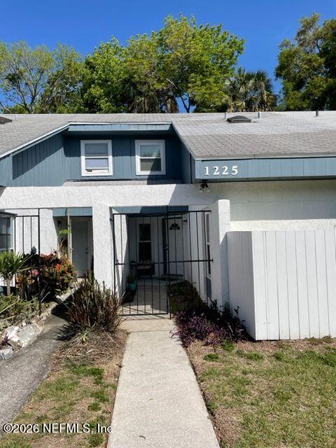 Photo of 1225 SONGBIRD Lane, Jacksonville, FL 32233 (MLS # 2165328)