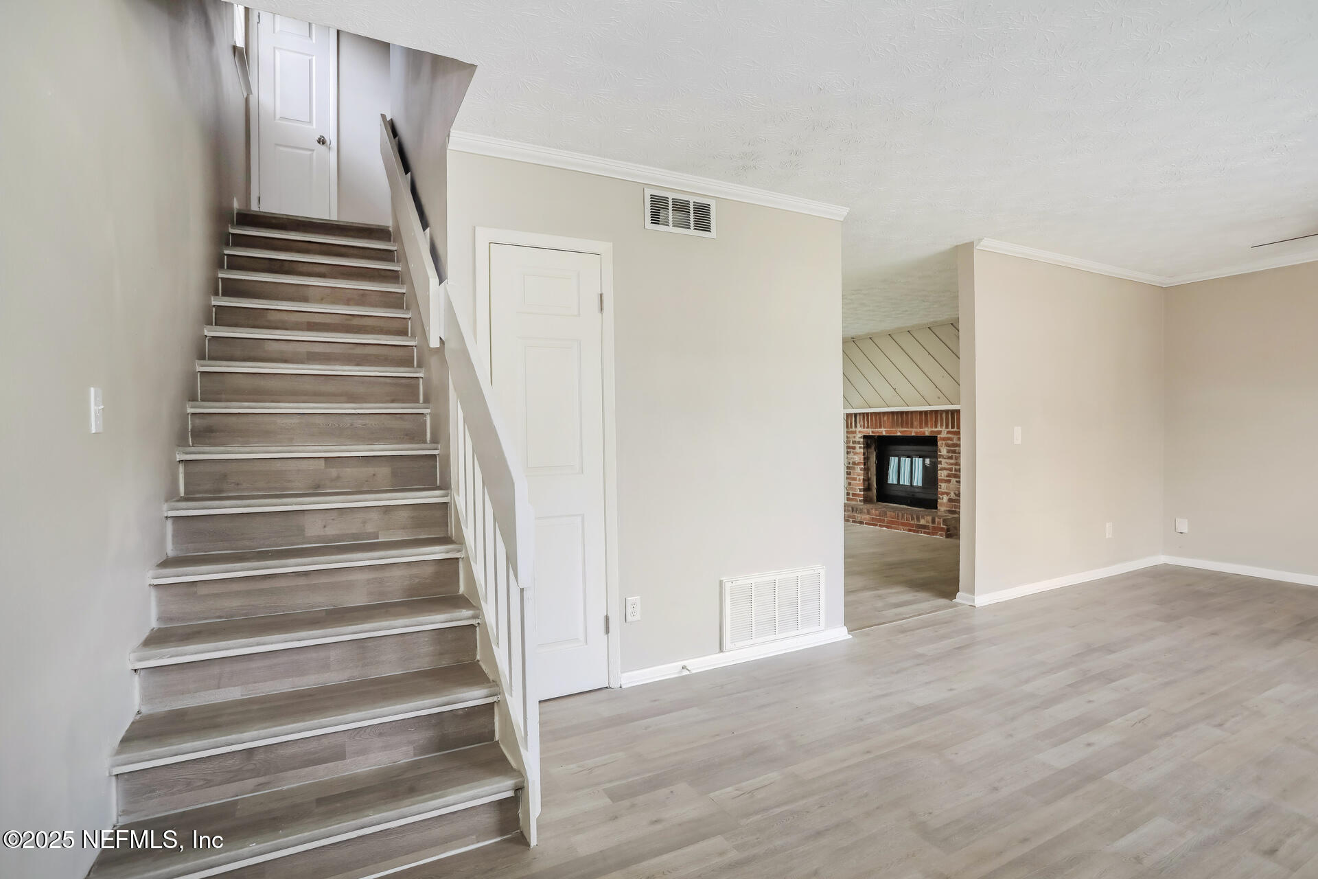 11569 W WEST RIDE Drive