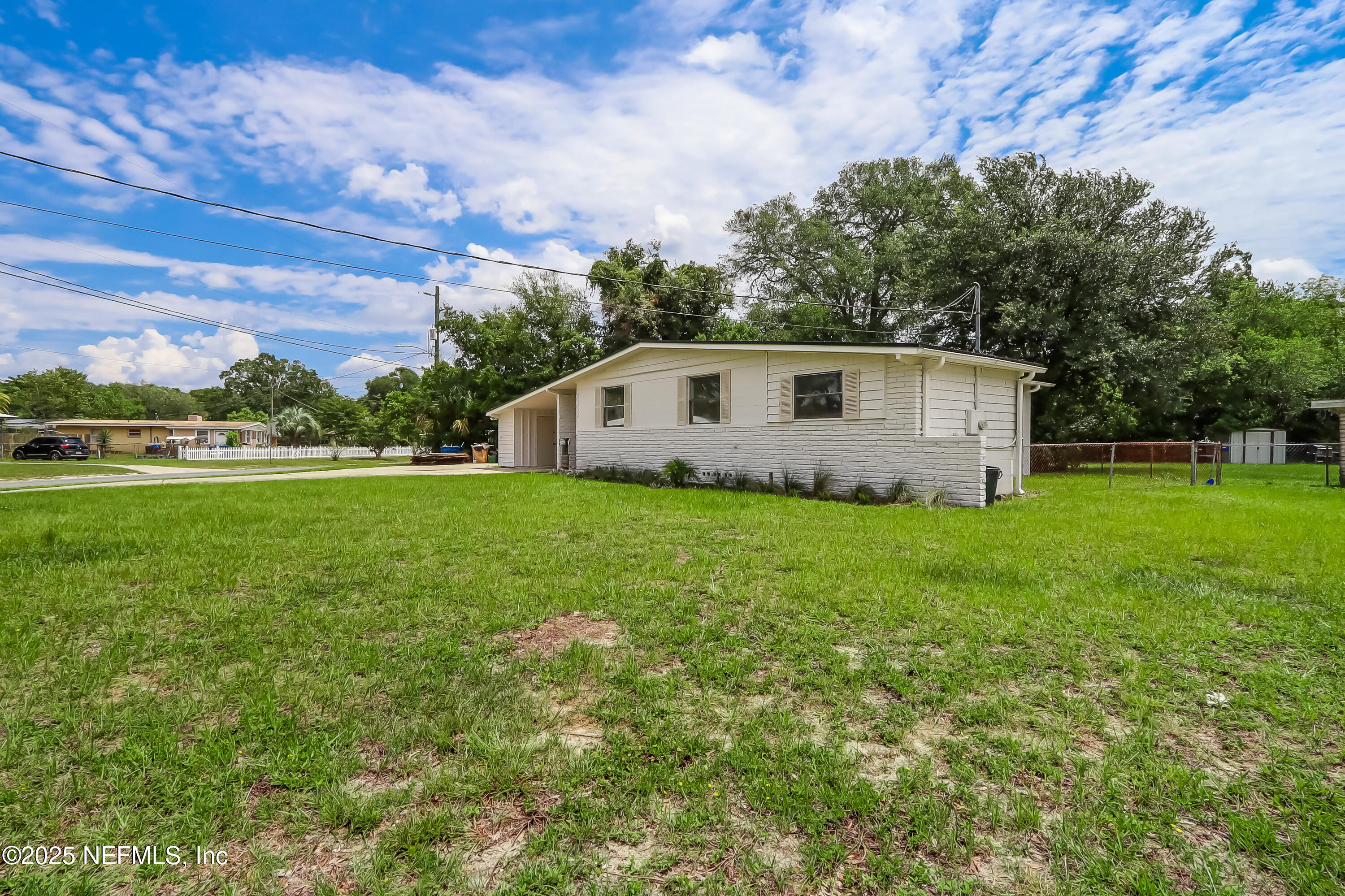 6652 SHADY OAK Drive