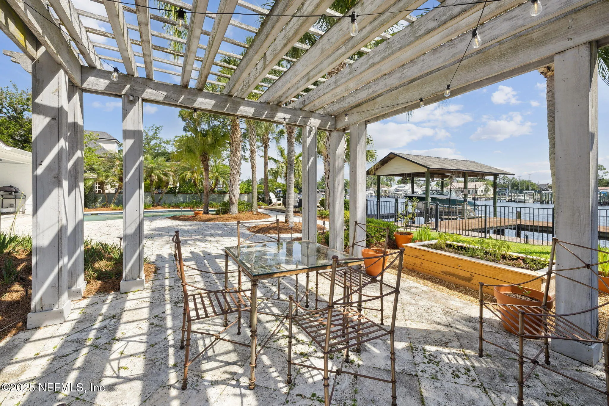 Jacksonville, Florida 32210, United States, 3 Bedrooms Bedrooms, ,4 BathroomsBathrooms,Residential,Pending,136315