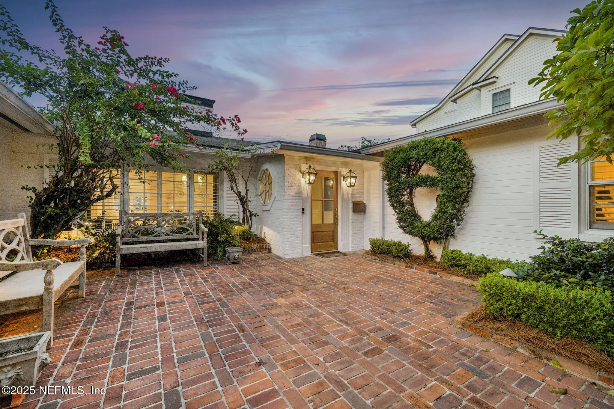 Jacksonville, Florida 32210, United States, 3 Bedrooms Bedrooms, ,4 BathroomsBathrooms,Residential,Pending,136315