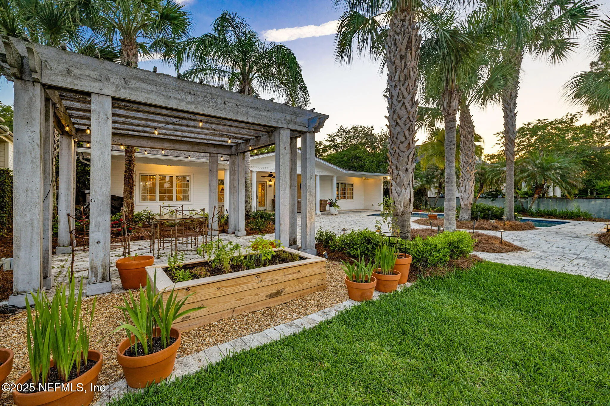 Jacksonville, Florida 32210, United States, 3 Bedrooms Bedrooms, ,4 BathroomsBathrooms,Residential,Pending,136315