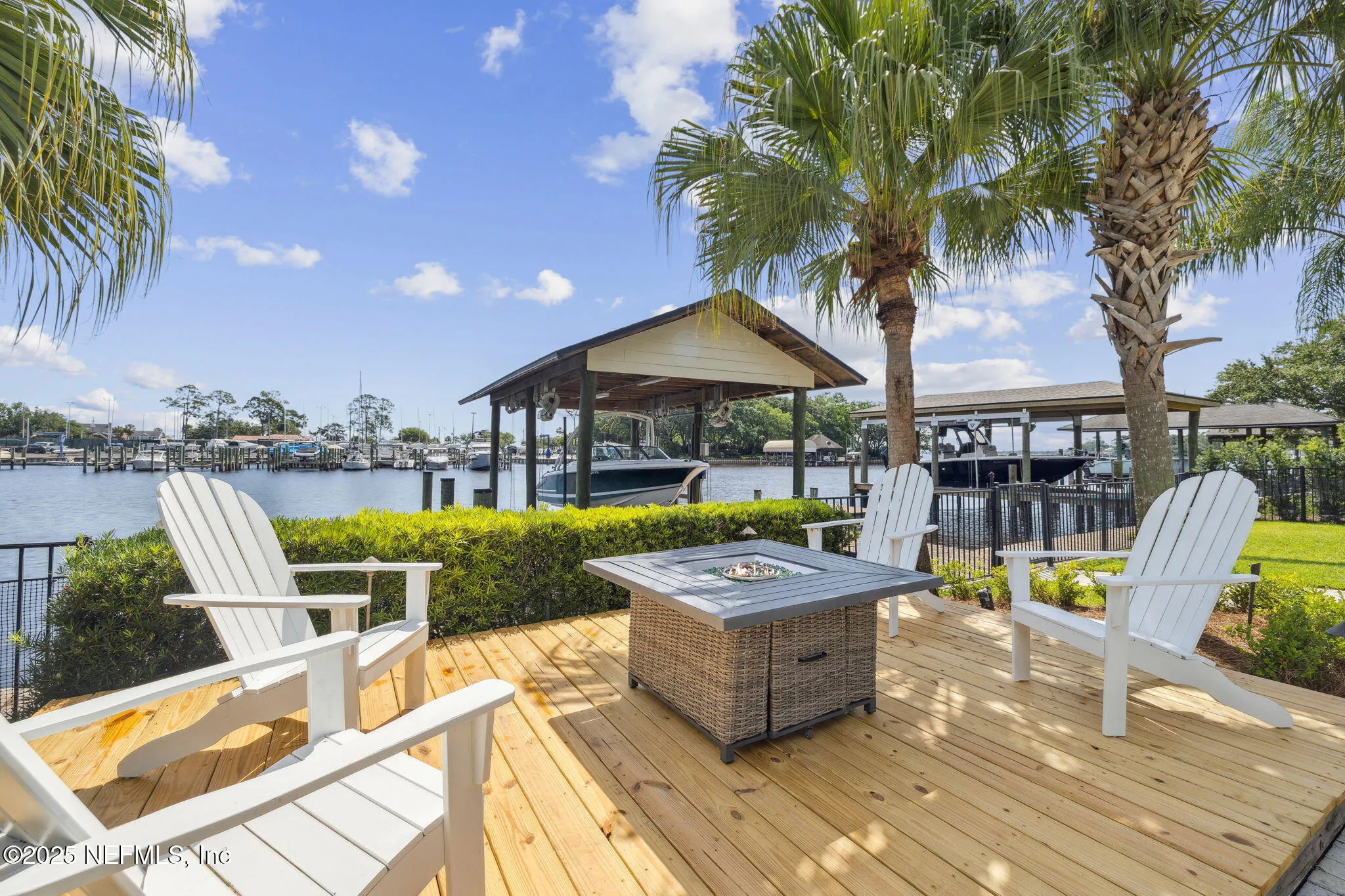 Jacksonville, Florida 32210, United States, 3 Bedrooms Bedrooms, ,4 BathroomsBathrooms,Residential,Pending,136315