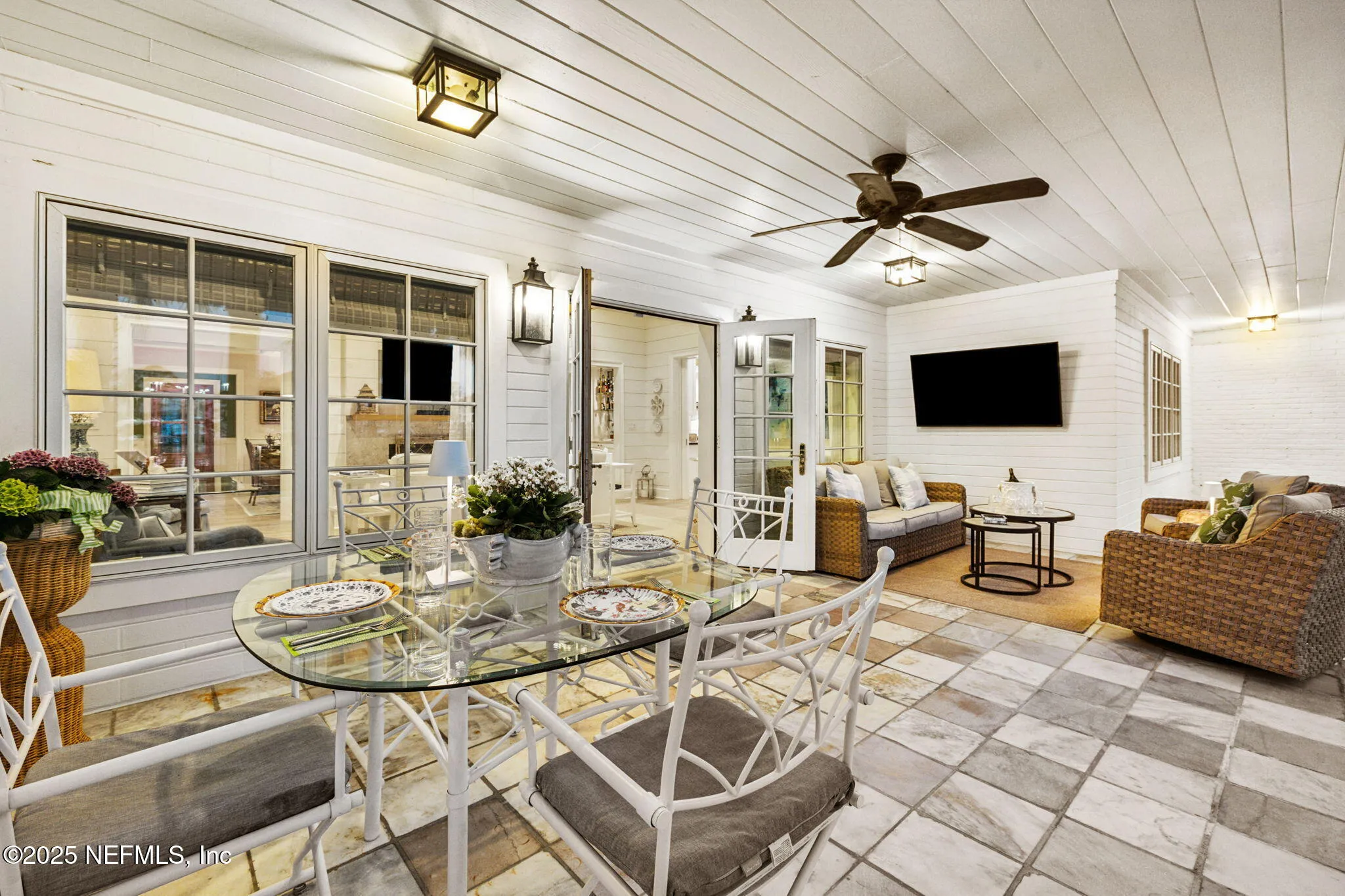 Jacksonville, Florida 32210, United States, 3 Bedrooms Bedrooms, ,4 BathroomsBathrooms,Residential,Pending,136315