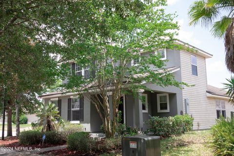 A home in Middleburg