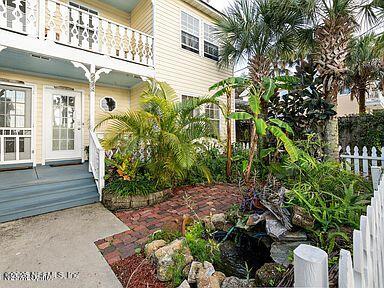 233 RIBERIA Street