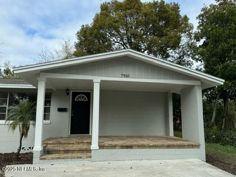 A home in Jacksonville