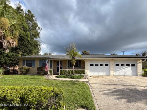 Photo of 1409 IDLEWILD Avenue, Green Cove Springs, FL 32043 (MLS # 2165346)