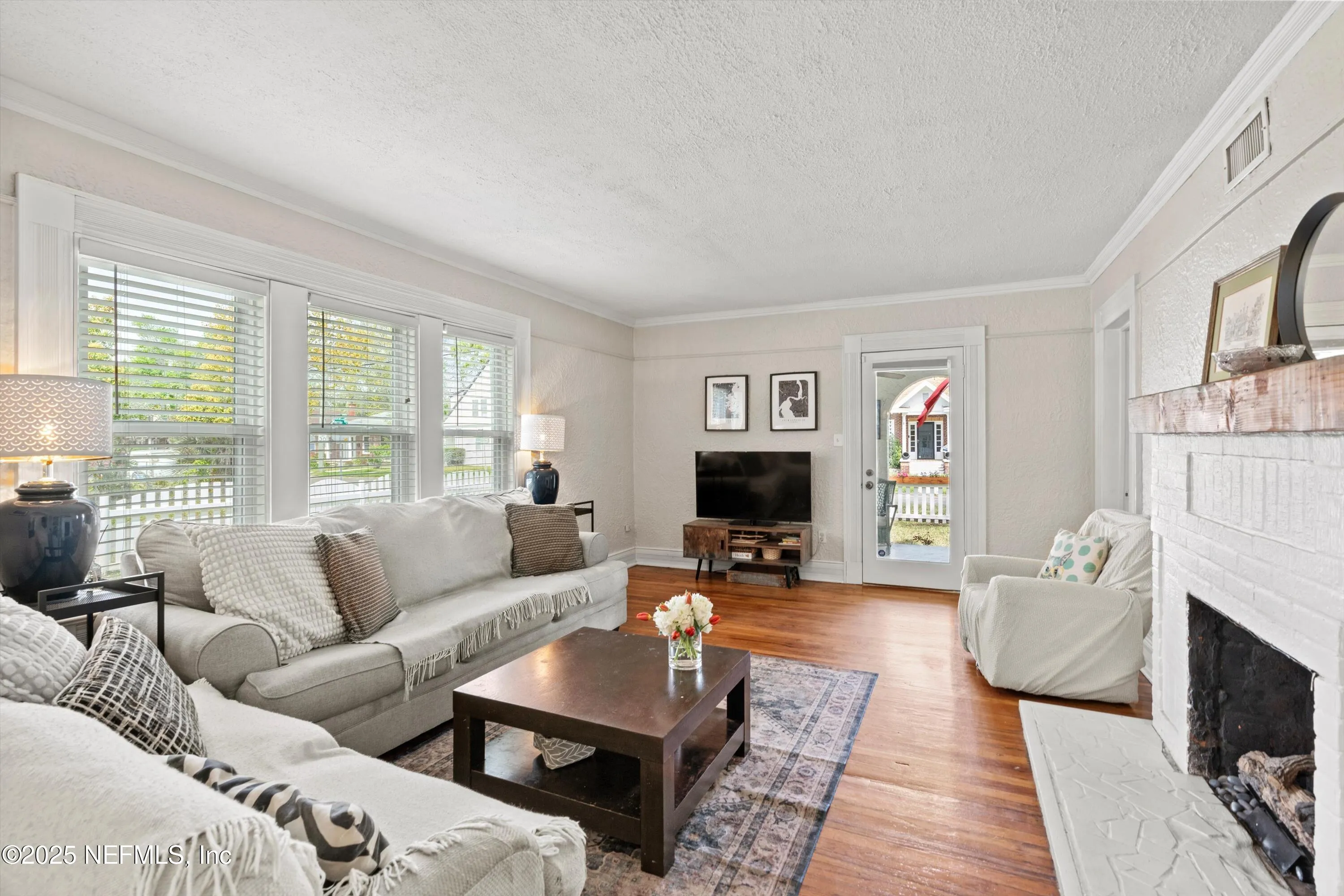 Jacksonville, Florida 32205, United States, 4 Bedrooms Bedrooms, ,3 BathroomsBathrooms,Residential,Active,98384