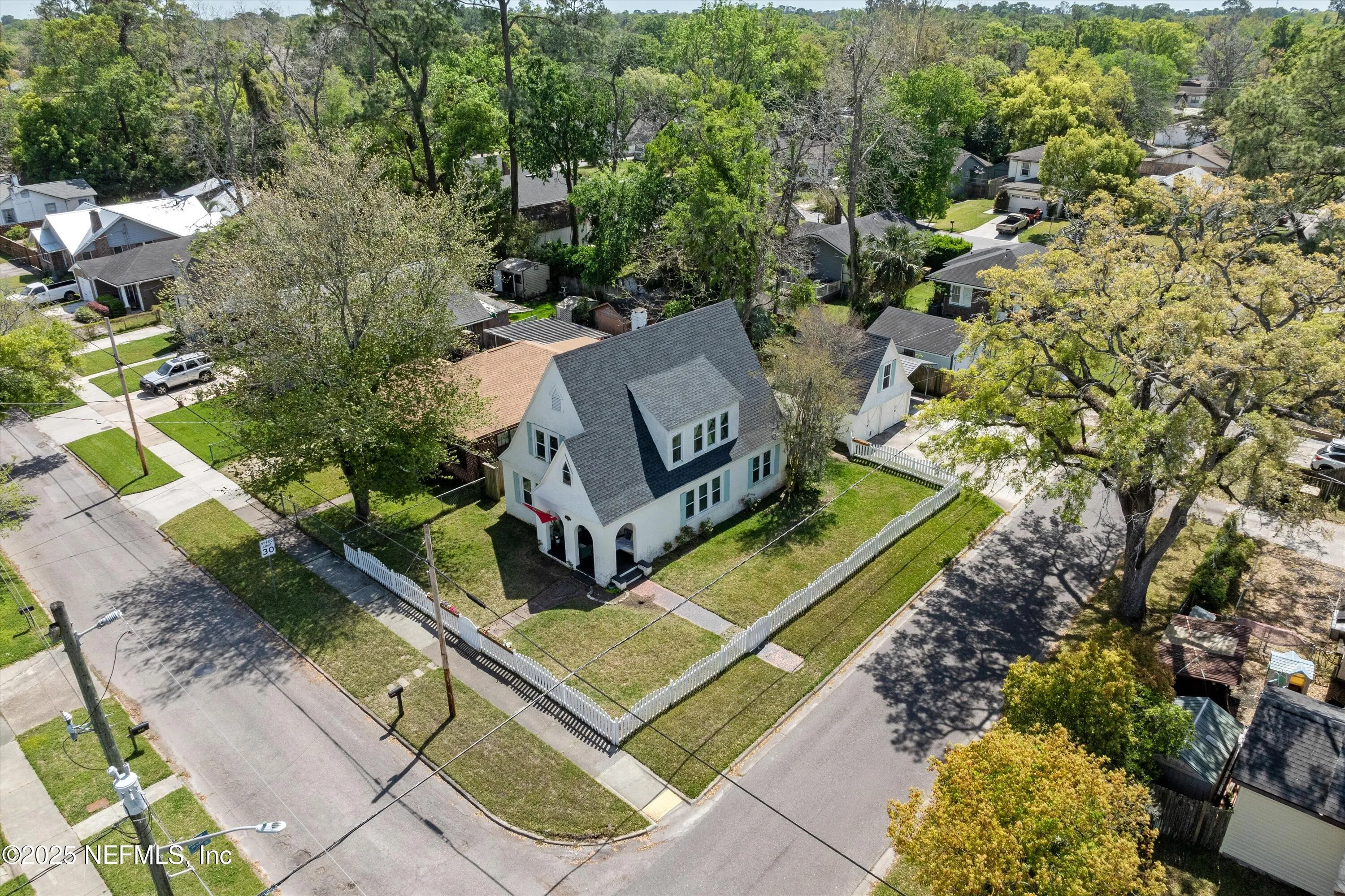 Jacksonville, Florida 32205, United States, 4 Bedrooms Bedrooms, ,3 BathroomsBathrooms,Residential,Active,98384