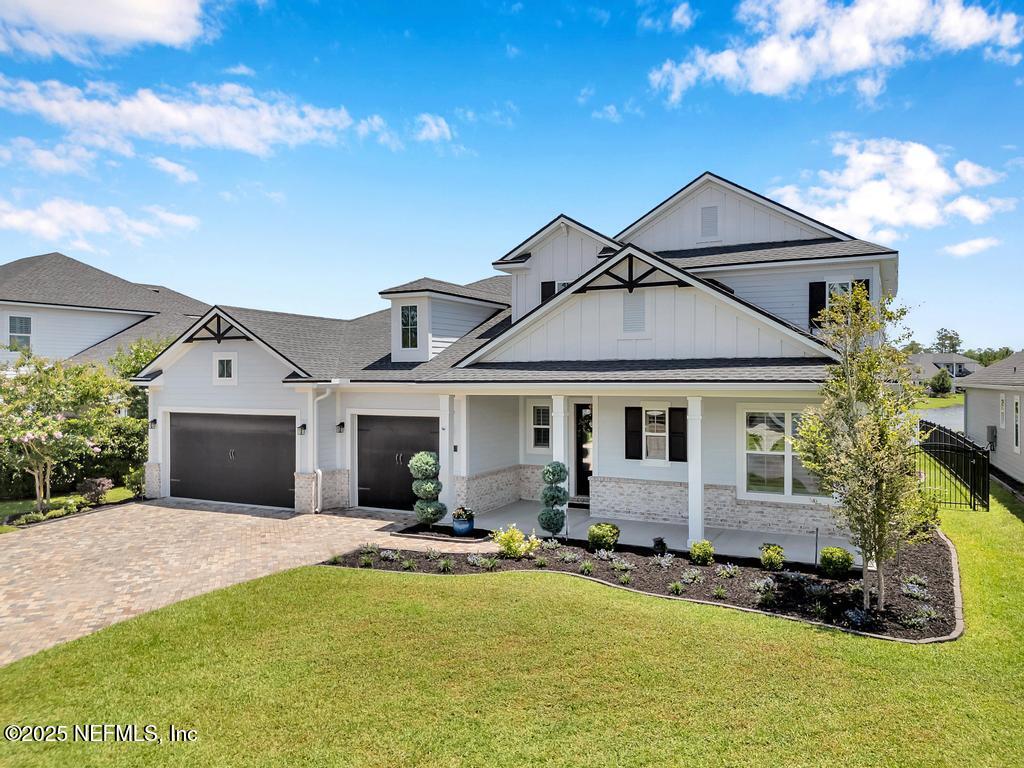 246 GLENNEYRE Circle