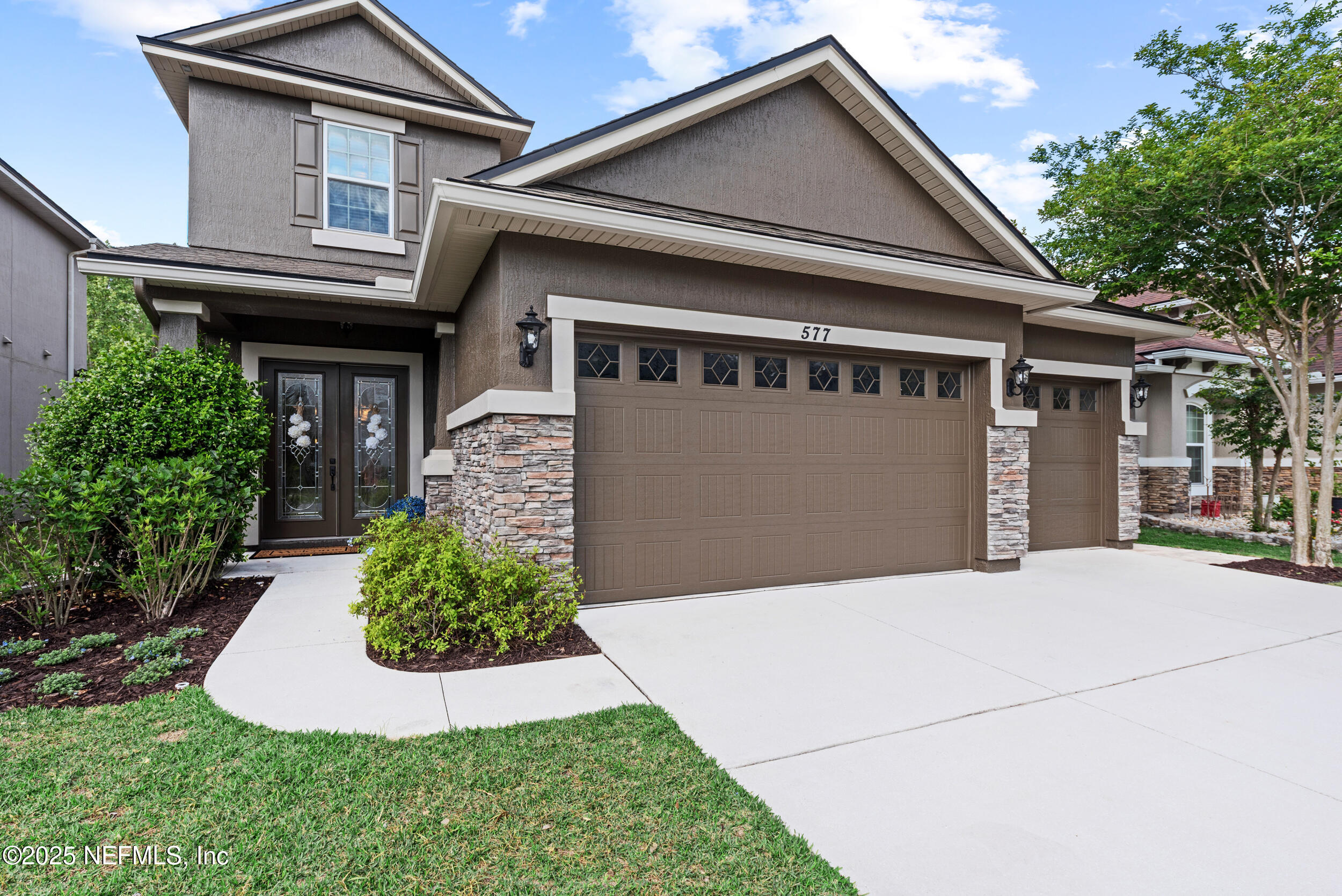 577 CLOISTERBANE Drive