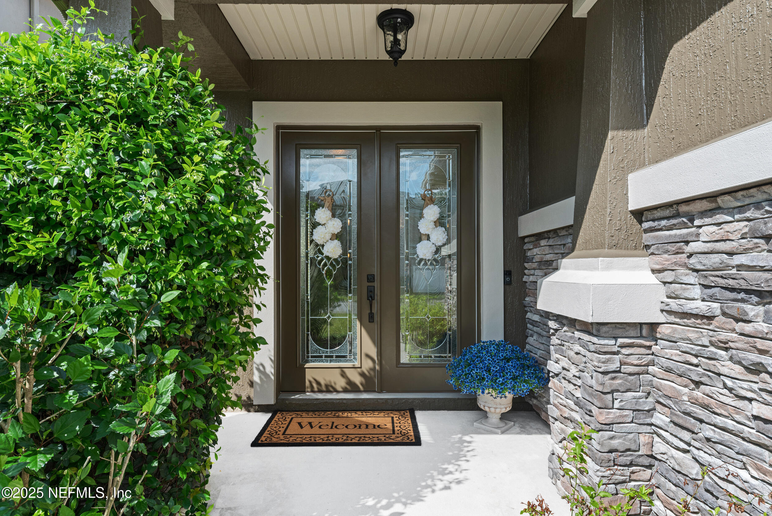 577 CLOISTERBANE Drive