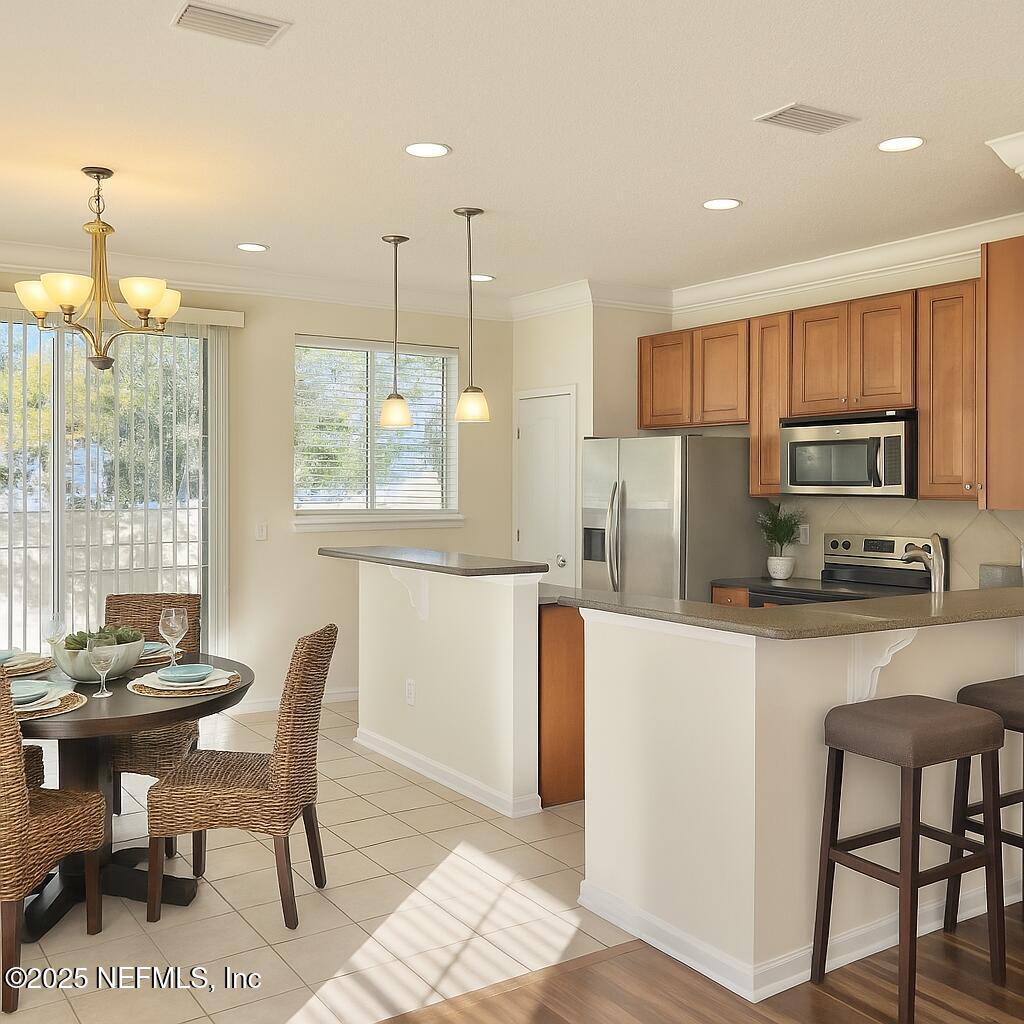 2304 SUNSET BLUFF Drive