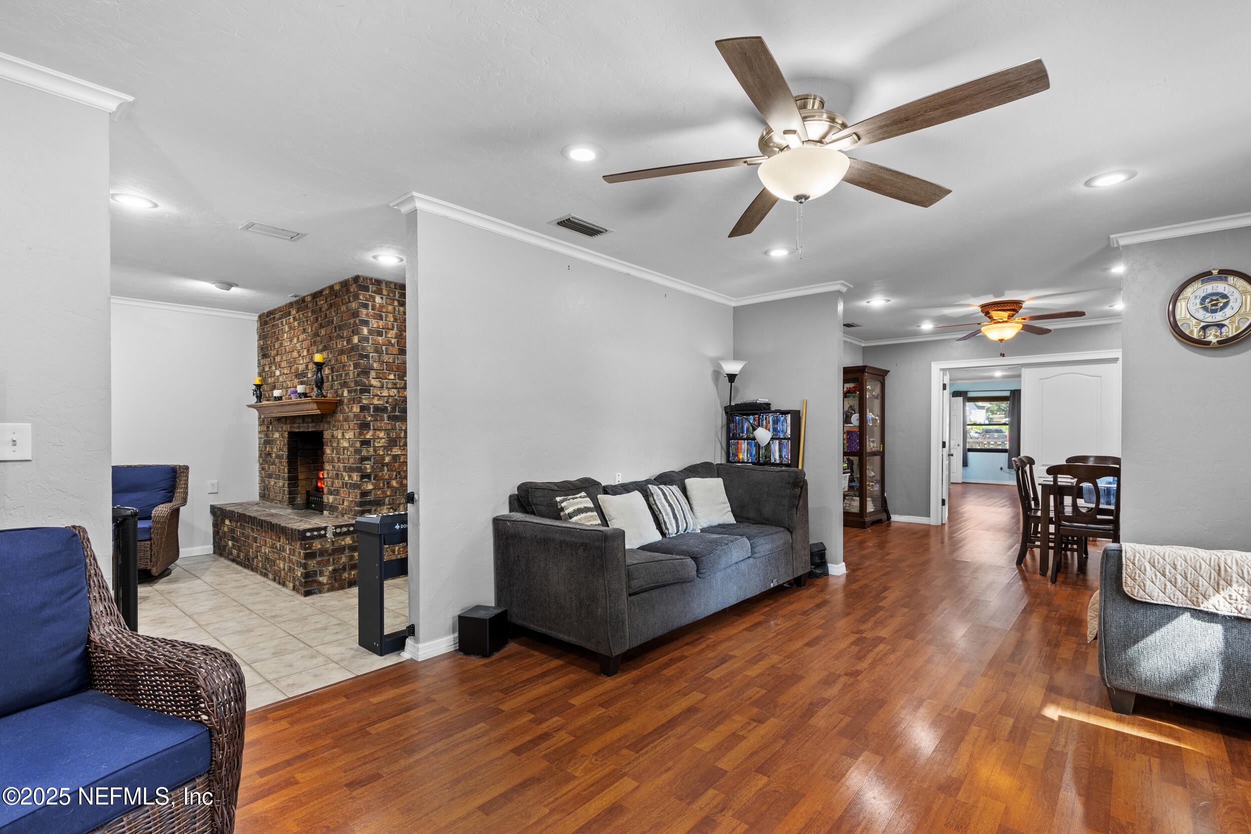 7700 CLOVER Lane